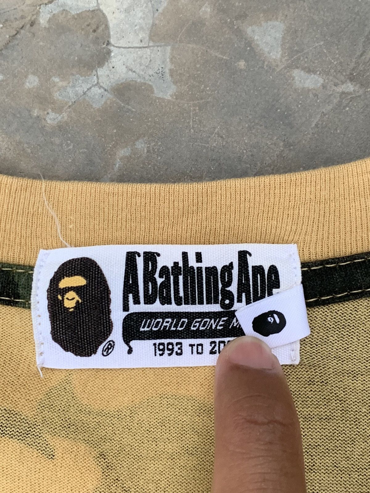 Bape 1st Bape Camo Shark Tee Size US M / EU 48-50 / 2 - 4 Thumbnail