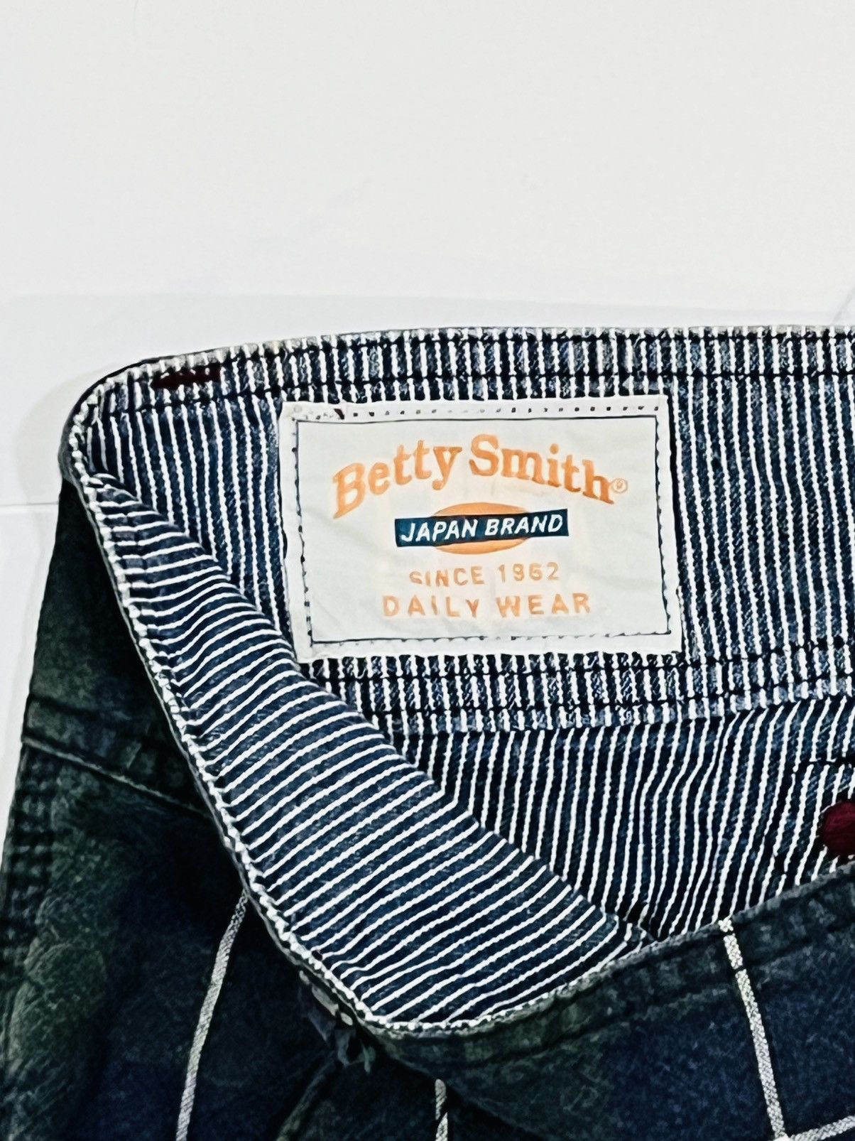 Japanese Brand Japan Designer Betty Smith Lowrise Super Flared Tartan Pants Size 32" / US 10 / IT 46 - 8 Thumbnail