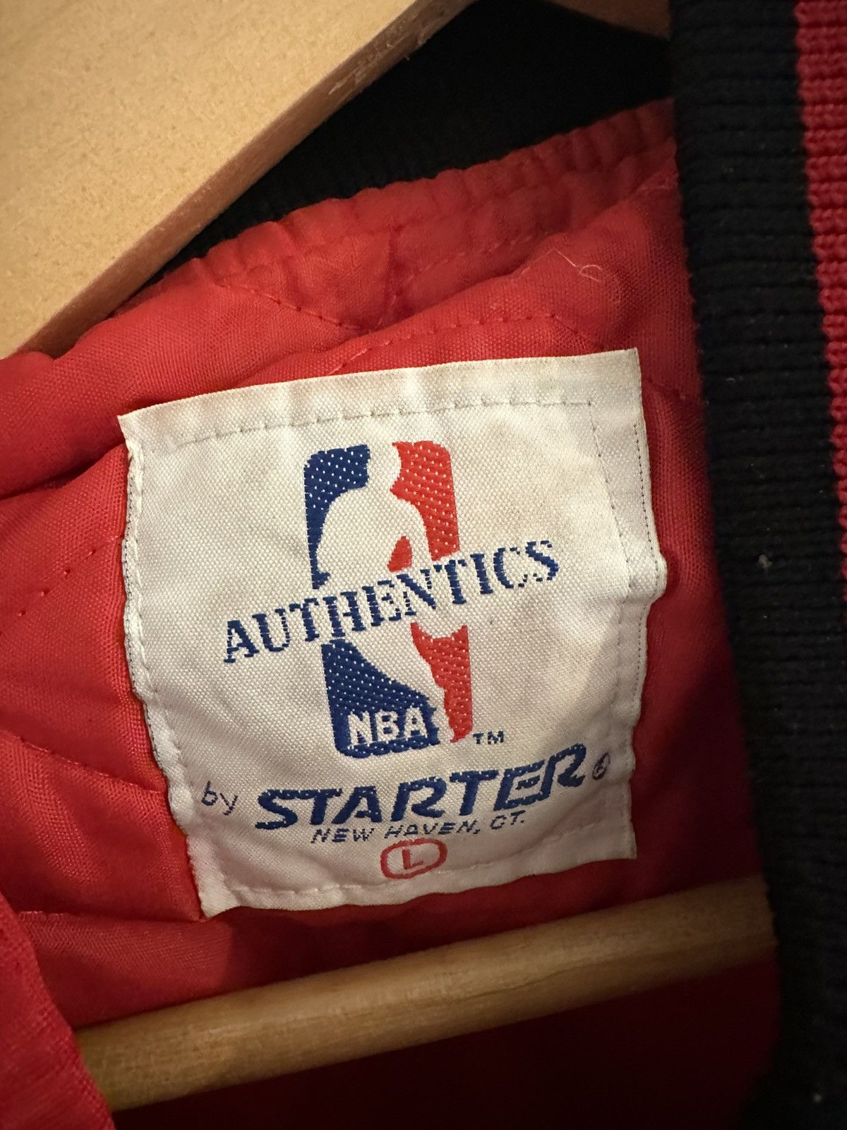 Starter Starter Jacket Chicago Bulls Size M-L NBA Vintage Starter Size US L / EU 52-54 / 3 - 10 Thumbnail