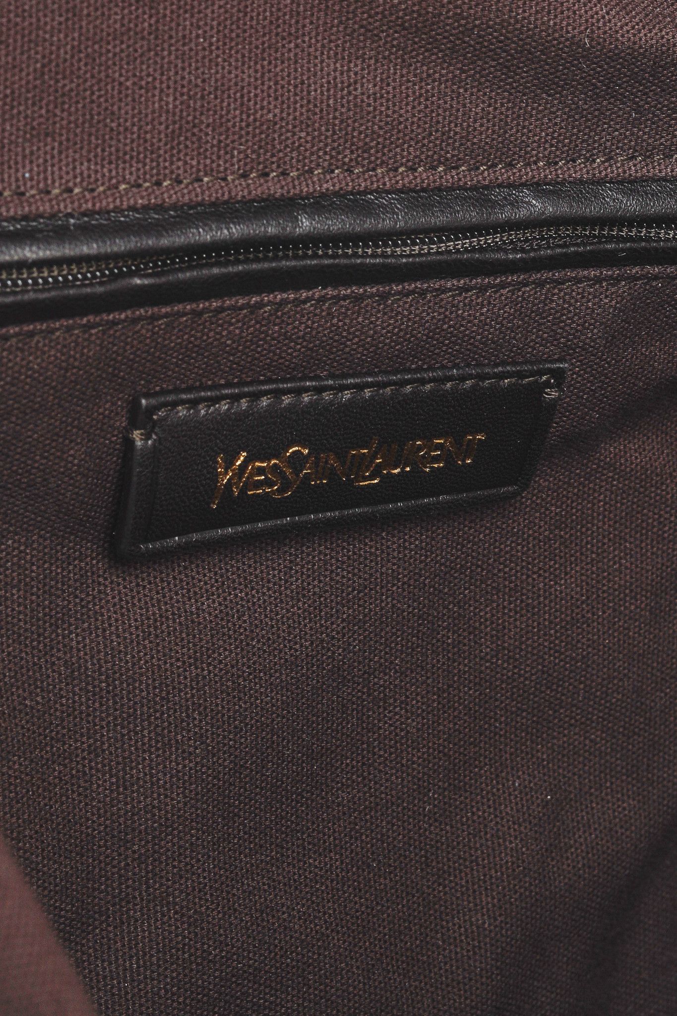 Yves Saint Laurent Yves Saint Laurent Easy Tan-Pebbled-Leather Handbag Size ONE SIZE - 13 Thumbnail