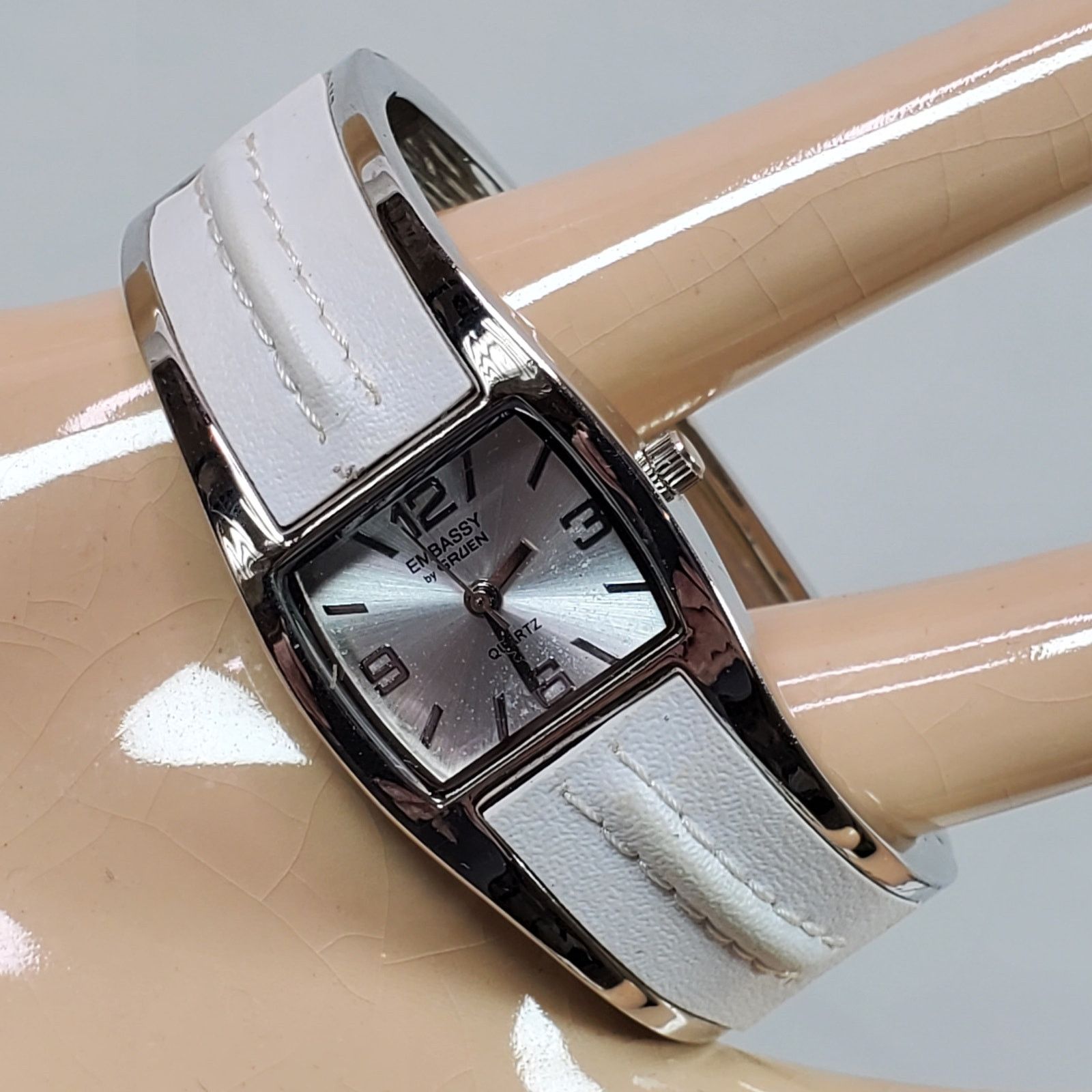 The Unbranded Brand Embassy Clamp Statement Wristwatch Silver Tone Size ONE SIZE - 1 Thumbnail