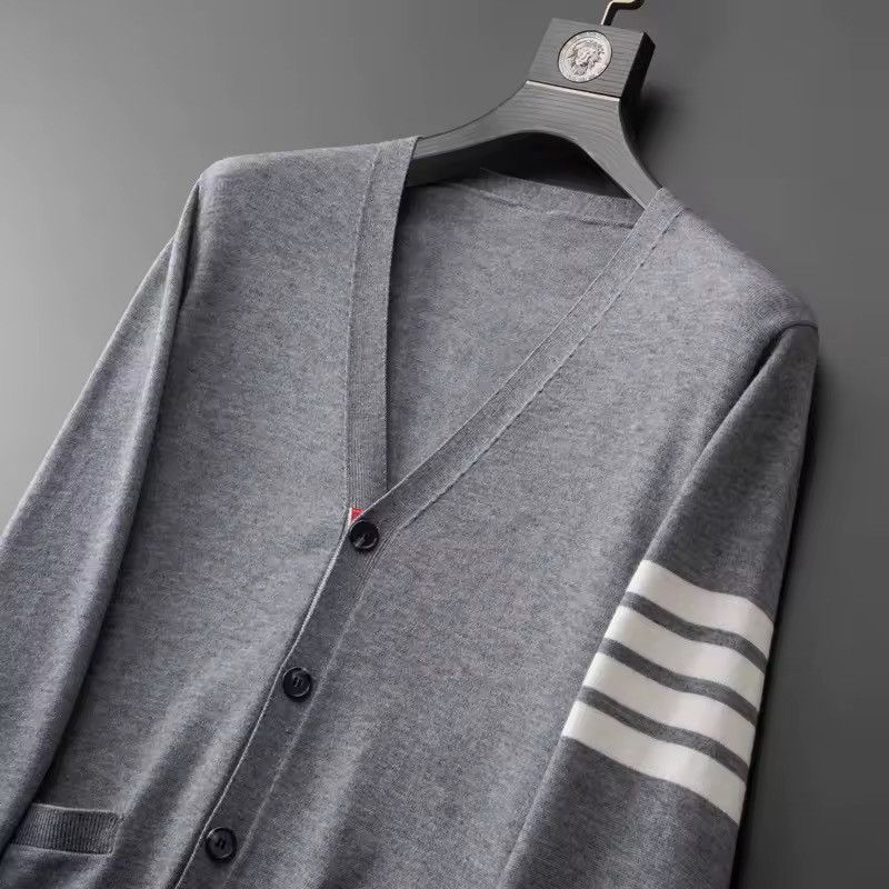 Other Casual Knitted Striped V-Neck Cardigan Sweater Size US M / EU 48-50 / 2 - 3 Thumbnail