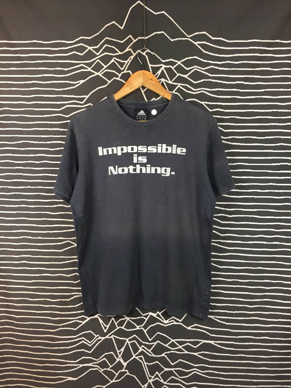 Adidas Adidas Impossible is Nothing Distressed Black Sportswear Tee Size US M / EU 48-50 / 2 - 2 Thumbnail