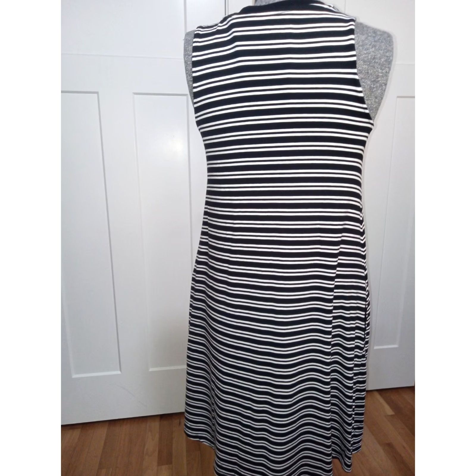 Vintage Time And Tru Womens Black White Striped Sleeveless Swing Dress Pockets Stretch M Size L / US 10 / IT 46 - 3 Thumbnail