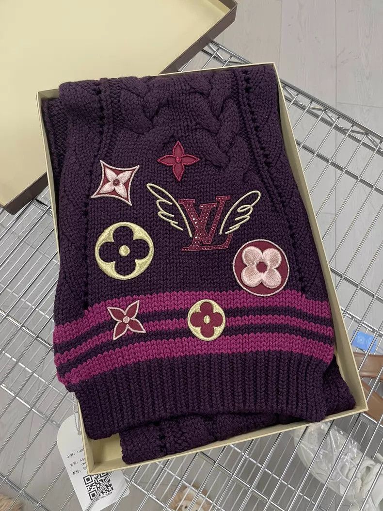 Louis Vuitton Louis Vuitton Purple Multi-Element Logo Wool Woven Scarf Size ONE SIZE - 1 Thumbnail