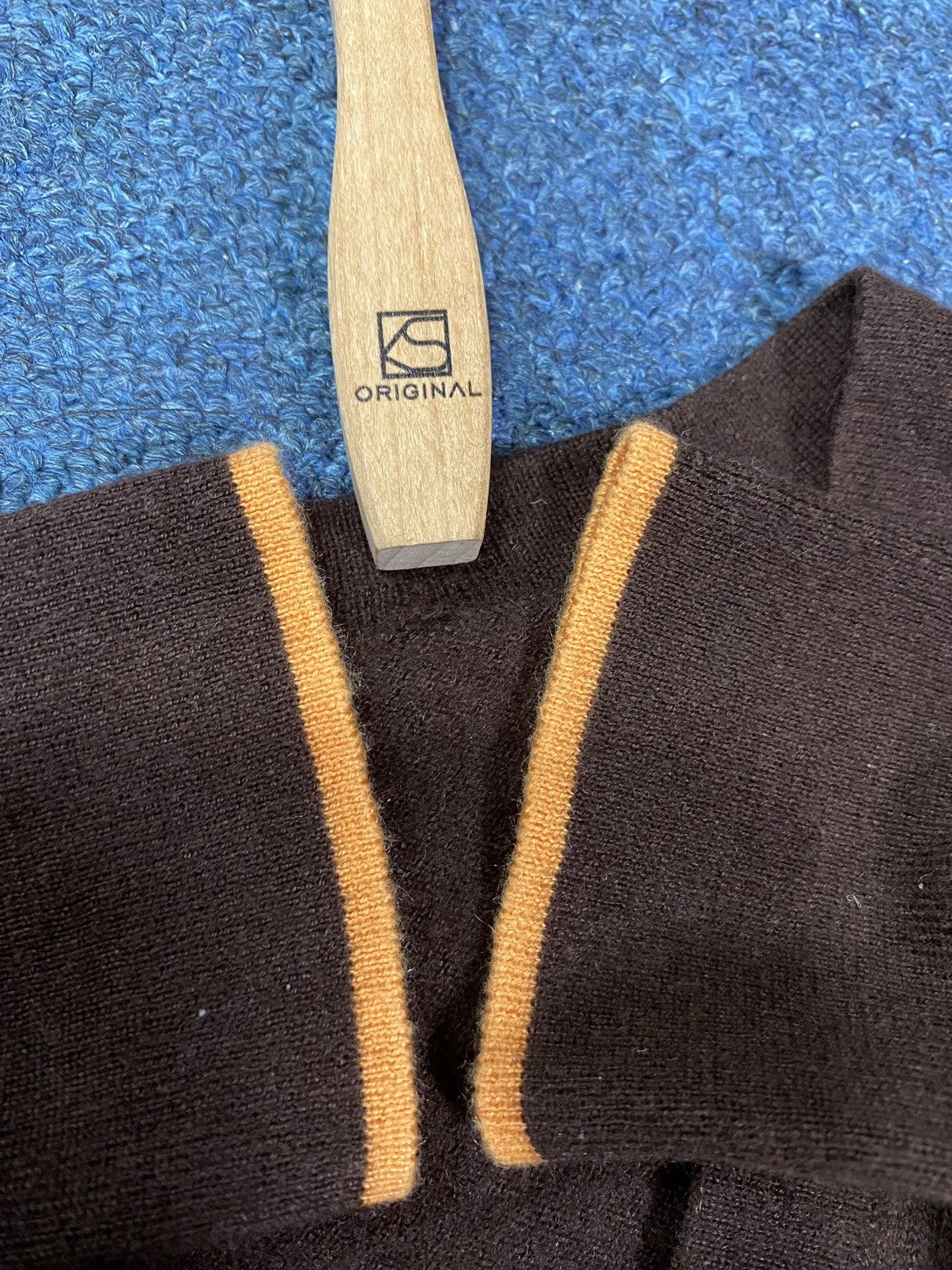 Hermes Hermes Cashmere V-Neck Size US L / EU 52-54 / 3 - 6 Thumbnail
