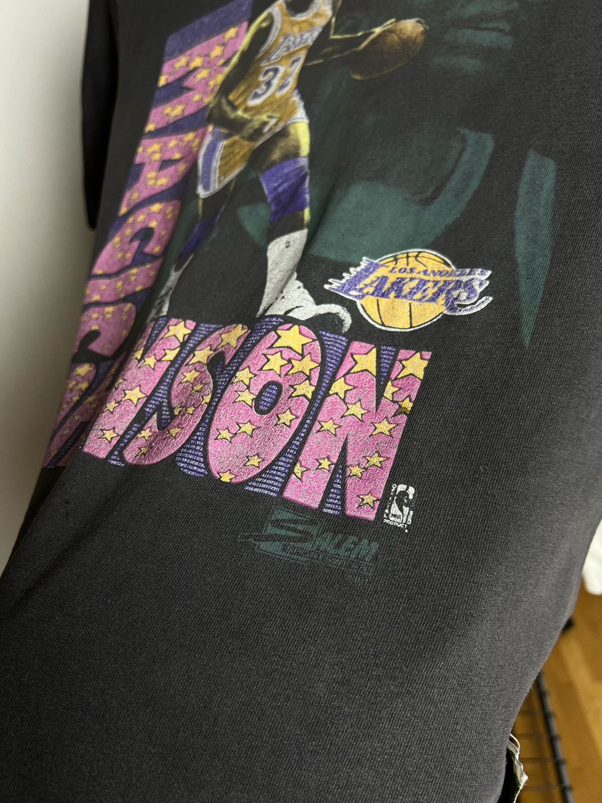 NBA Vintage Magic Johnson Lakers T-Shirt Size US L / EU 52-54 / 3 - 6 Thumbnail