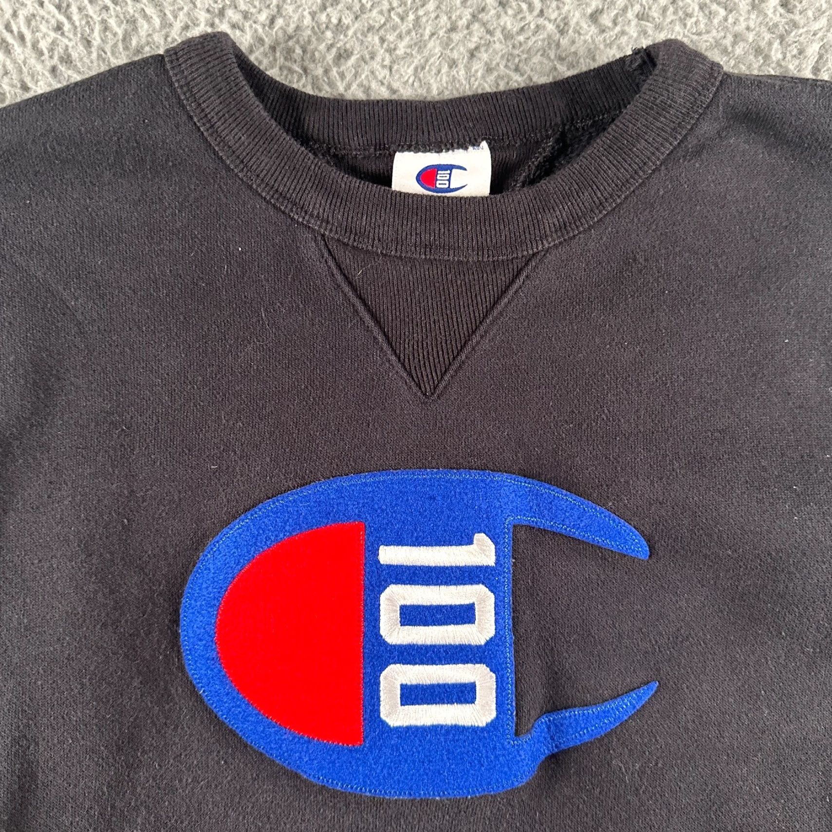 Champion VINTAGE Champion Sweatshirt Womens Medium Black Logo 100 Anniversary Graphic Long Sleeve Size M / US 6-8 / IT 42-44 - 3 Thumbnail