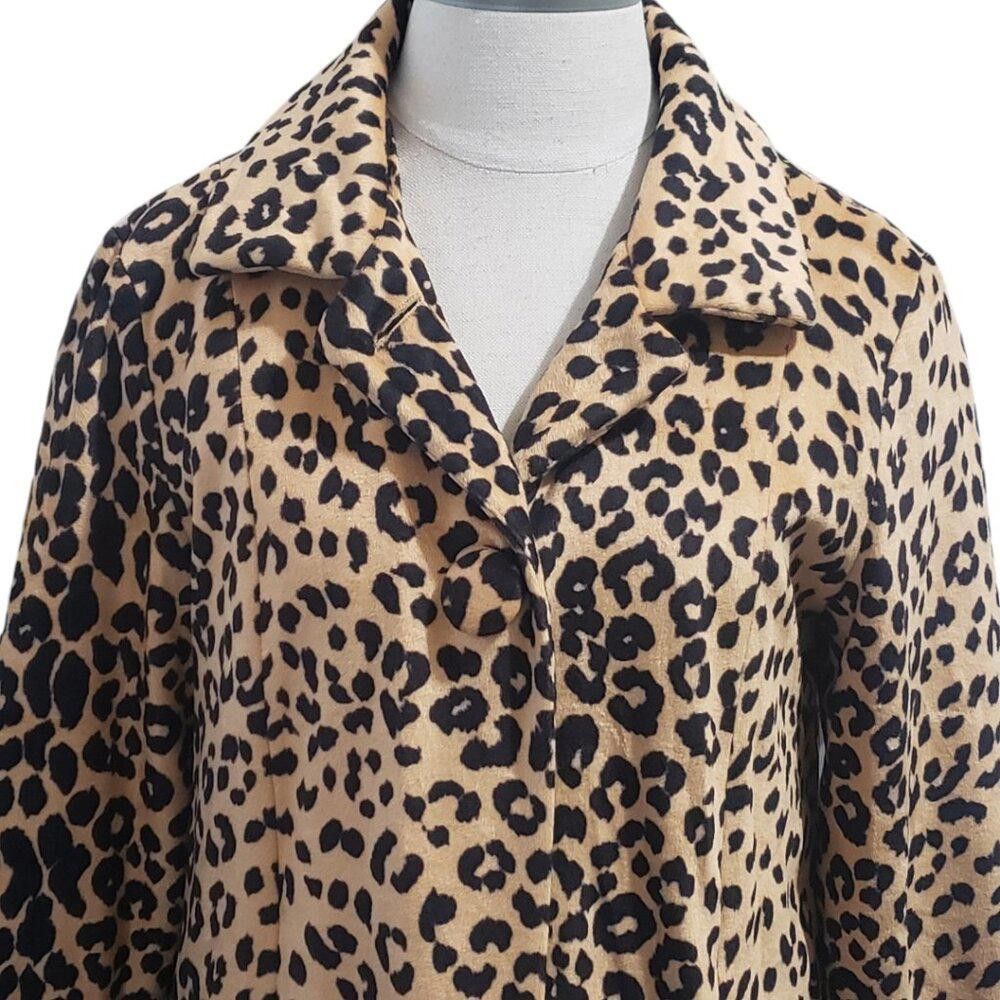 Designer CT1966 Ethyl Animal Print Waist Length Button Blazer S Size S / US 4 / IT 40 - 2 Thumbnail