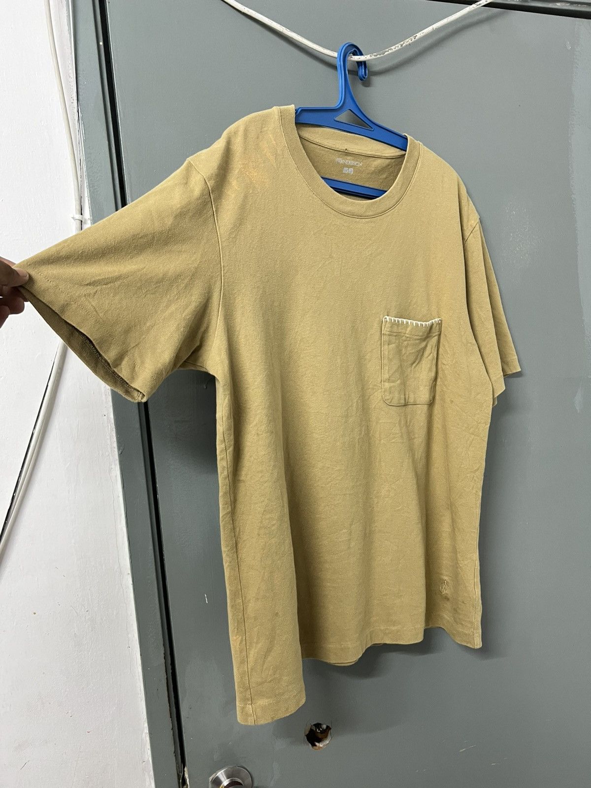 Uniqlo FADED POCKET TEE Size US L / EU 52-54 / 3 - 2 Thumbnail