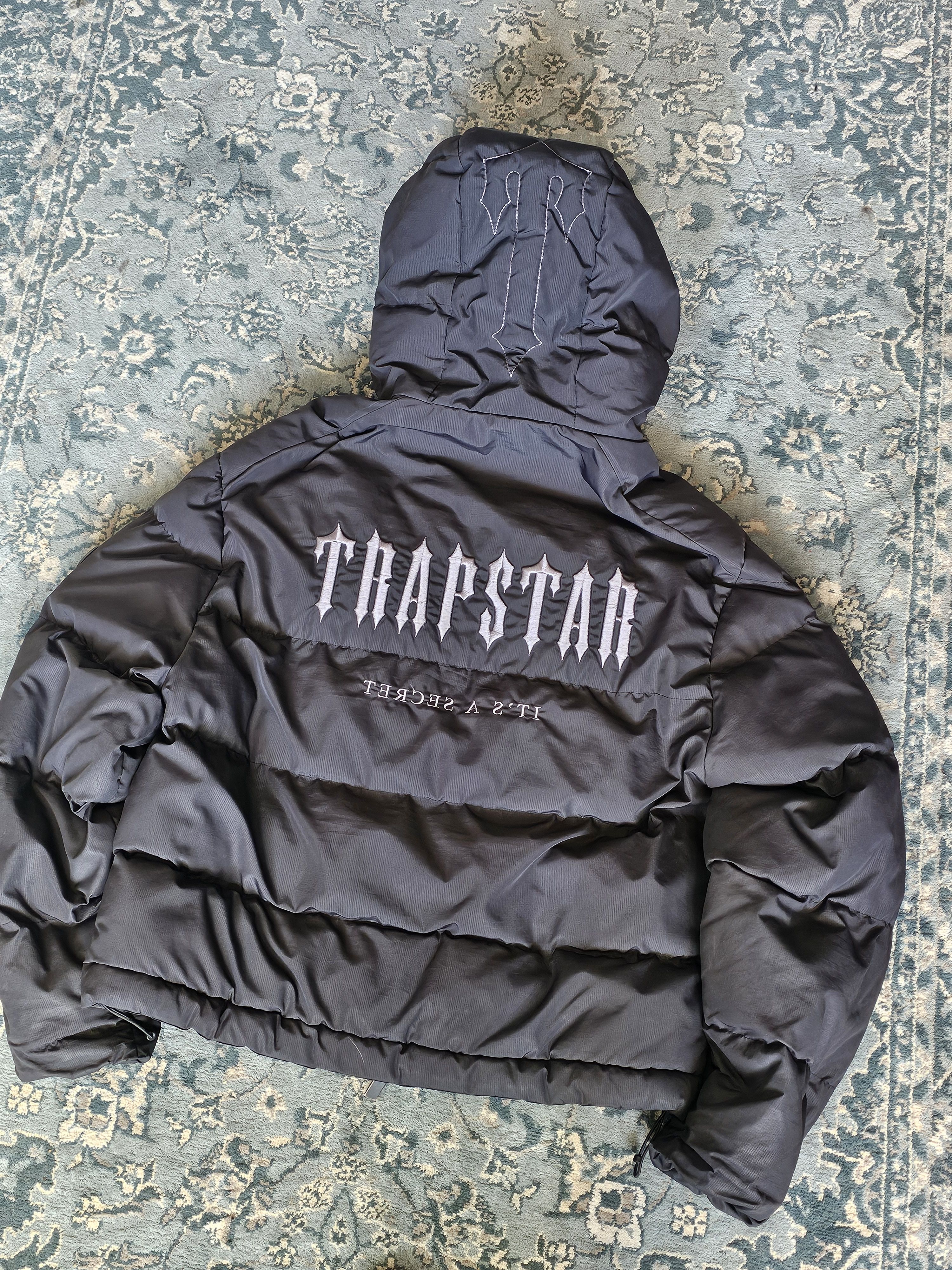 Trapstar London Trapstar irongate decoded 2.0 puffer Size US M / EU 48-50 / 2 - 5 Thumbnail