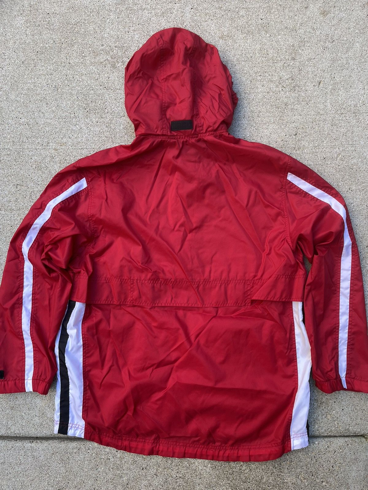 Nike × Vintage Vintage 90s Nike Light Jacket with Packable Hood Size US M / EU 48-50 / 2 - 13 Thumbnail