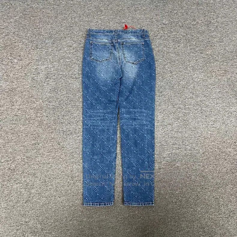 Chanel Chanel Denim Jeans with Snowflake Pattern. Size US 32 / EU 48 - 2 Thumbnail