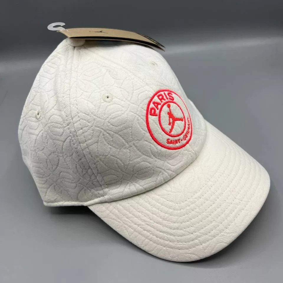 Jordan Brand Air Jordan Hat Men M-L Paris Saint Germain Jumpman StrapBack Size ONE SIZE - 3 Thumbnail