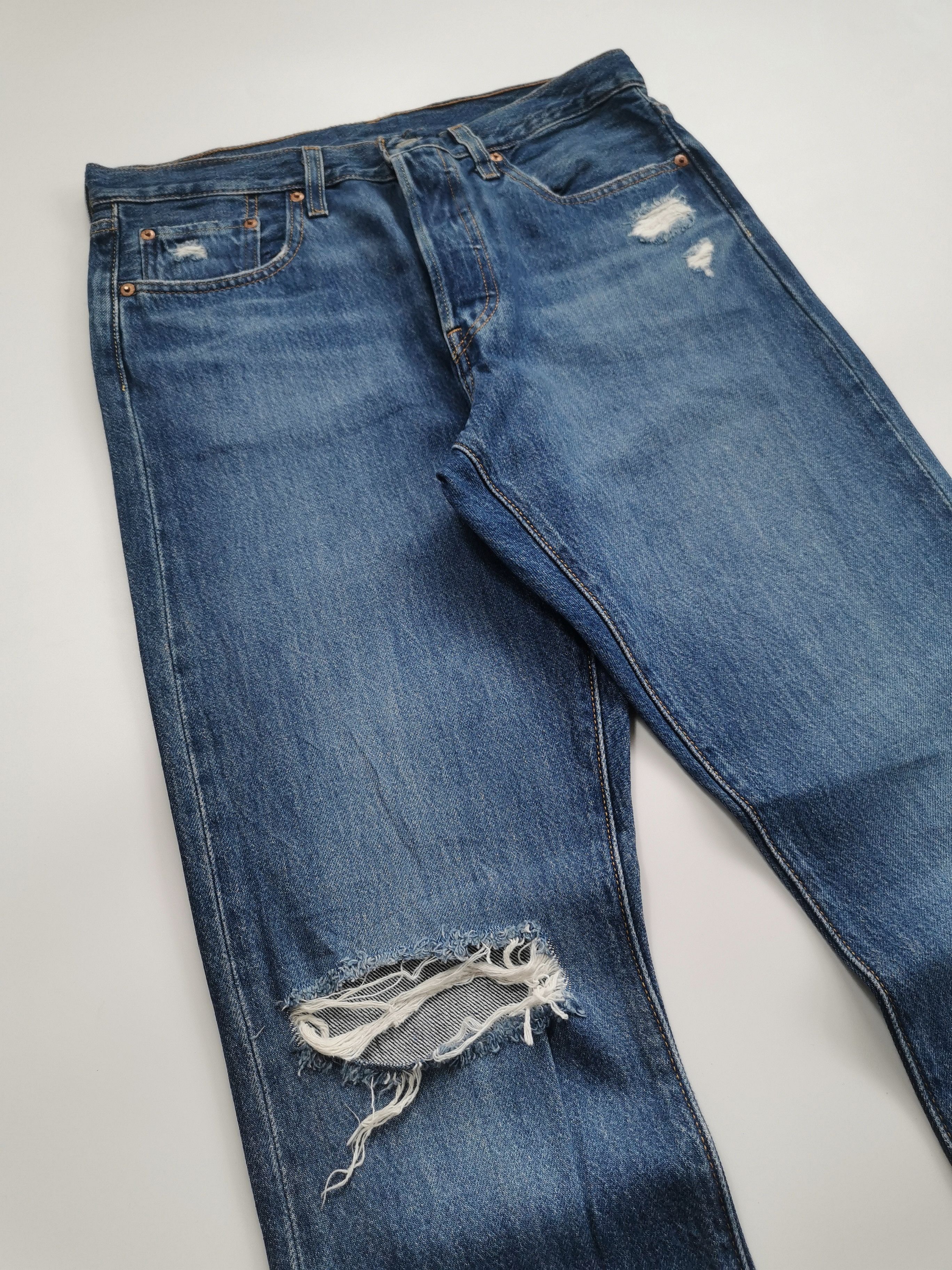 Levi's Vintage Levis 501 Skinny 29'x31.5 (Lenght 41.5') Size US 29 - 3 Thumbnail