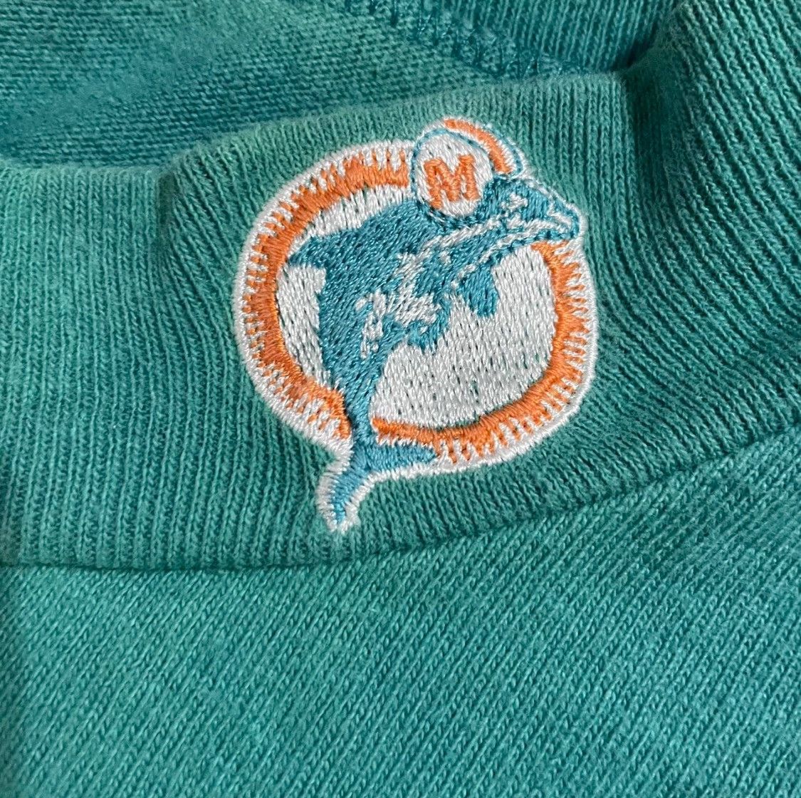 Apex One 90s Miami Dolphins Apex One long sleeve mock neck size M Size US M / EU 48-50 / 2 - 4 Thumbnail