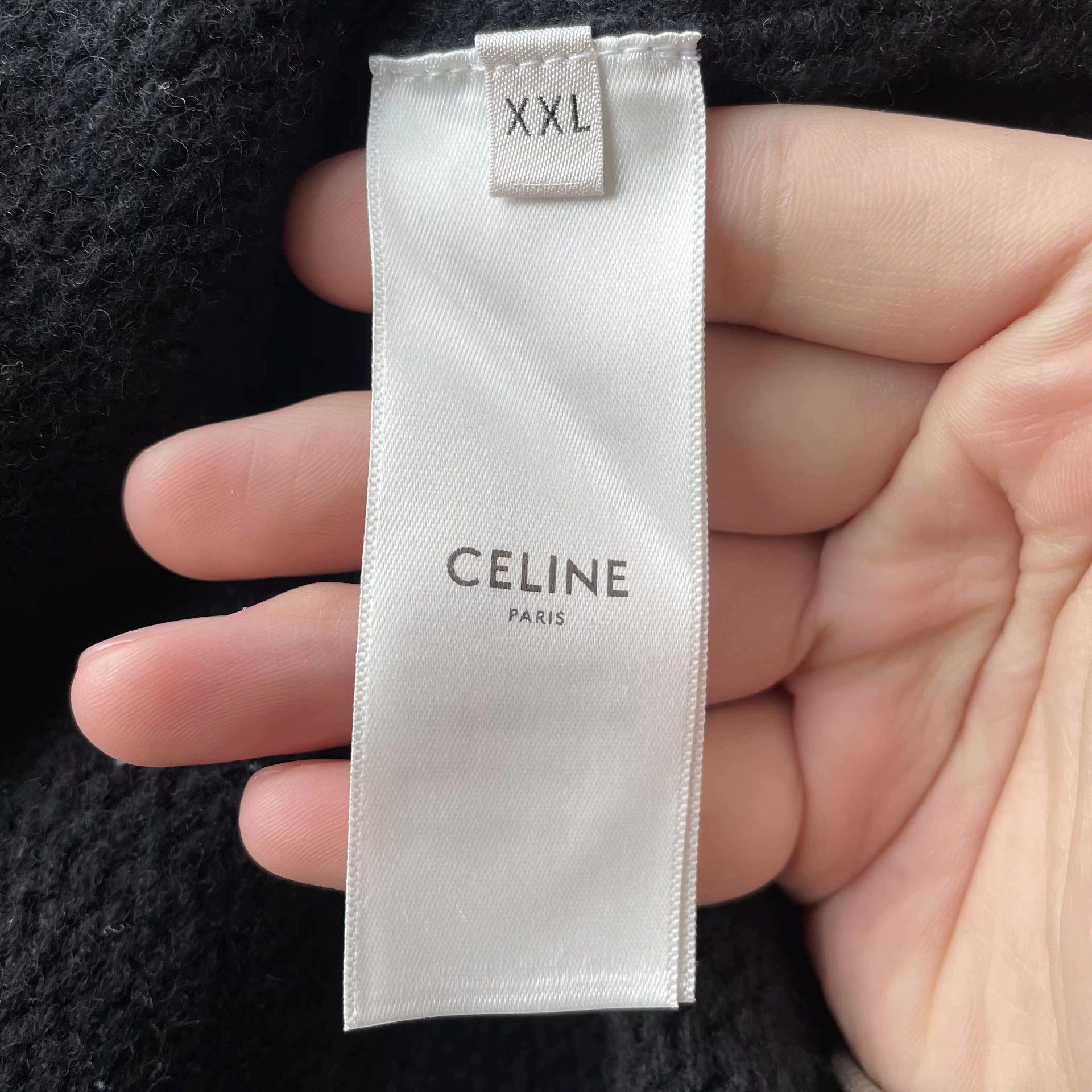 Celine Celine Red Lip Embroidered WoolCashmere OS Sweater XXL 98N Size XXL / US 16-18 / IT 52-54 - 6 Thumbnail