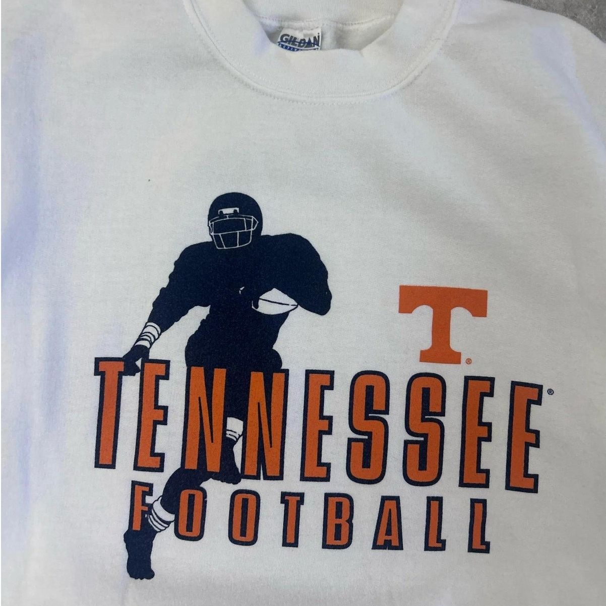 Vintage 2000s Vintage Tennessee Volunteers Football White Crewneck M Size US M / EU 48-50 / 2 - 2 Thumbnail
