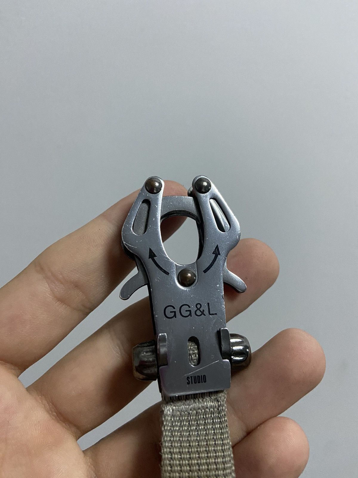 Jewelry × Vintage George Gina & Lucy ALYX style vintage small carabiner Size ONE SIZE - 6 Thumbnail