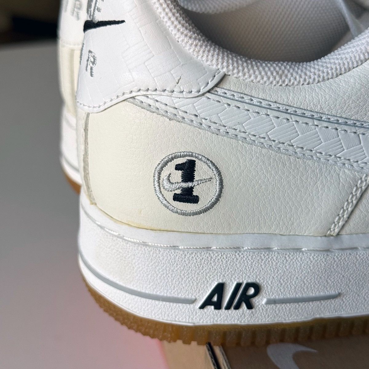 Nike 2005 Nike Air Force 1 AF1 Deadstock Brand New Size 9 Size US 9 / EU 42 - 12 Thumbnail