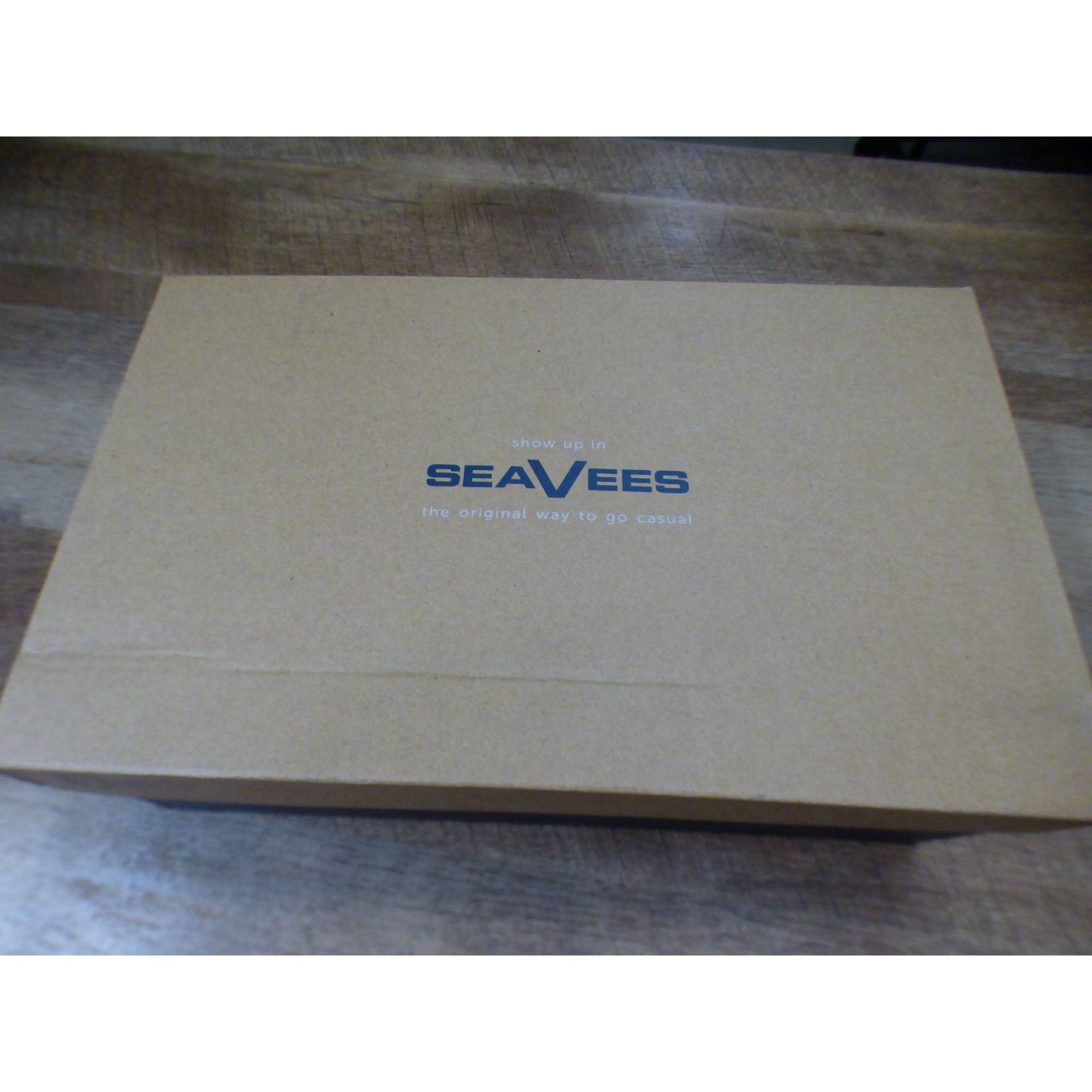 SeaVees SeeVees Women’s Palm Ave Plimsoll Sneakers, Cherry, Sz.9 Size US 9 / IT 39 - 9 Thumbnail