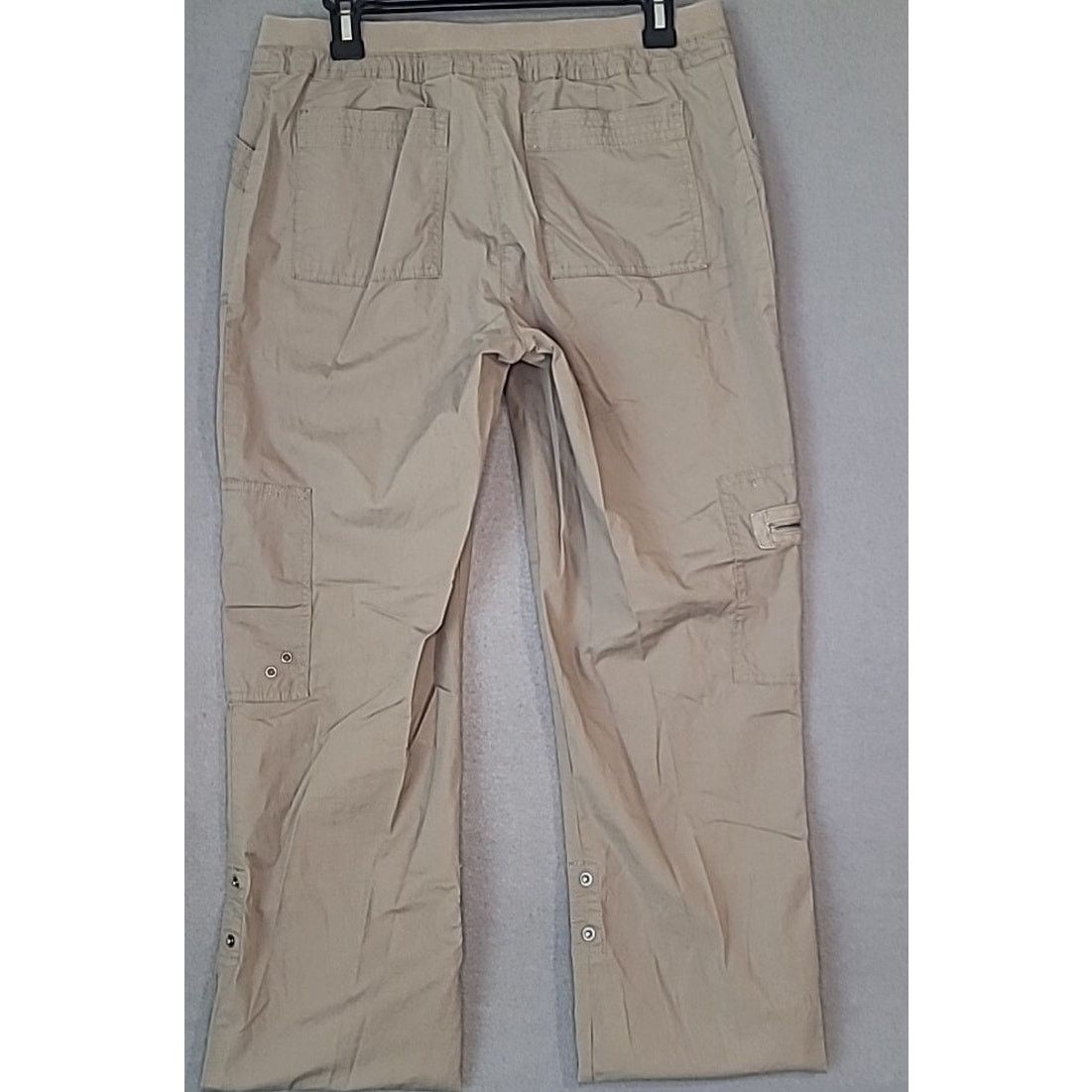 Chicos Chico’s Convertible Cargo Pants Beige Crop 0.5 Utility Size 30" / US 8 / IT 44 - 2 Thumbnail
