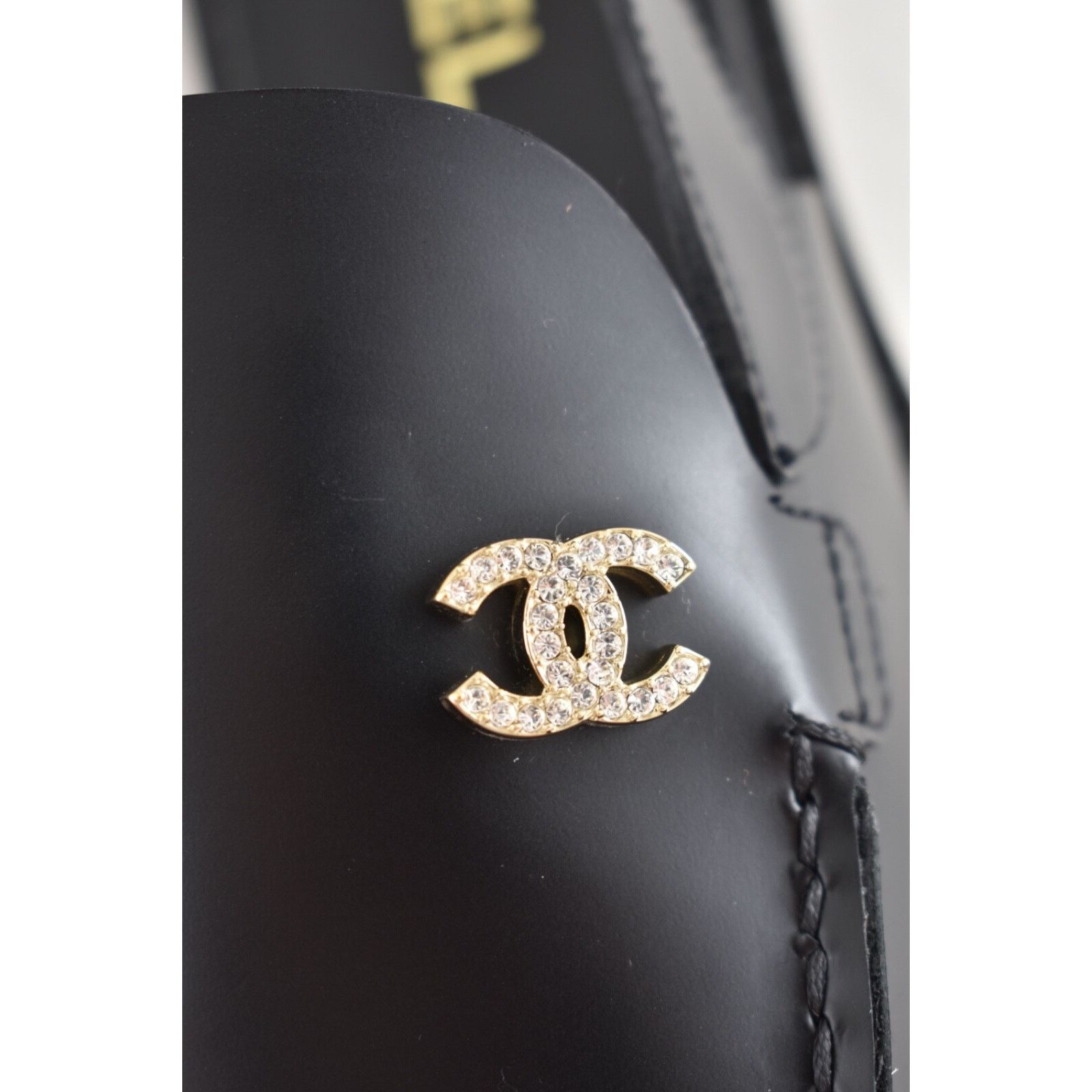 Chanel Chanel REV Black Leather CC Crystal Logo Coco Sling Size US 8.5 / IT 38.5 - 10 Thumbnail