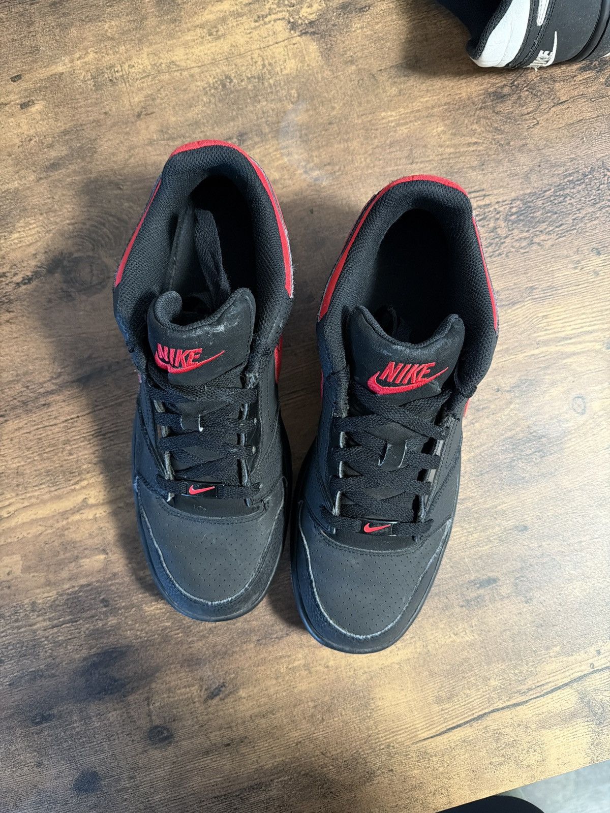 Nike 2 Pairs Of Vintage Nike Prestige Size US 10.5 / EU 43-44 - 6 Thumbnail