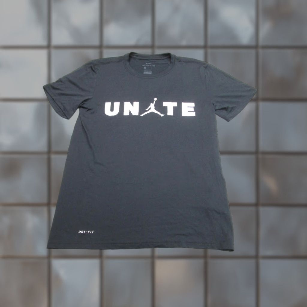 Nike Nike Dri-FIT Unite Shirt Mens Small Black T-Shirt Basketball Tee Womens? Size US S / EU 44-46 / 1 - 1 Thumbnail