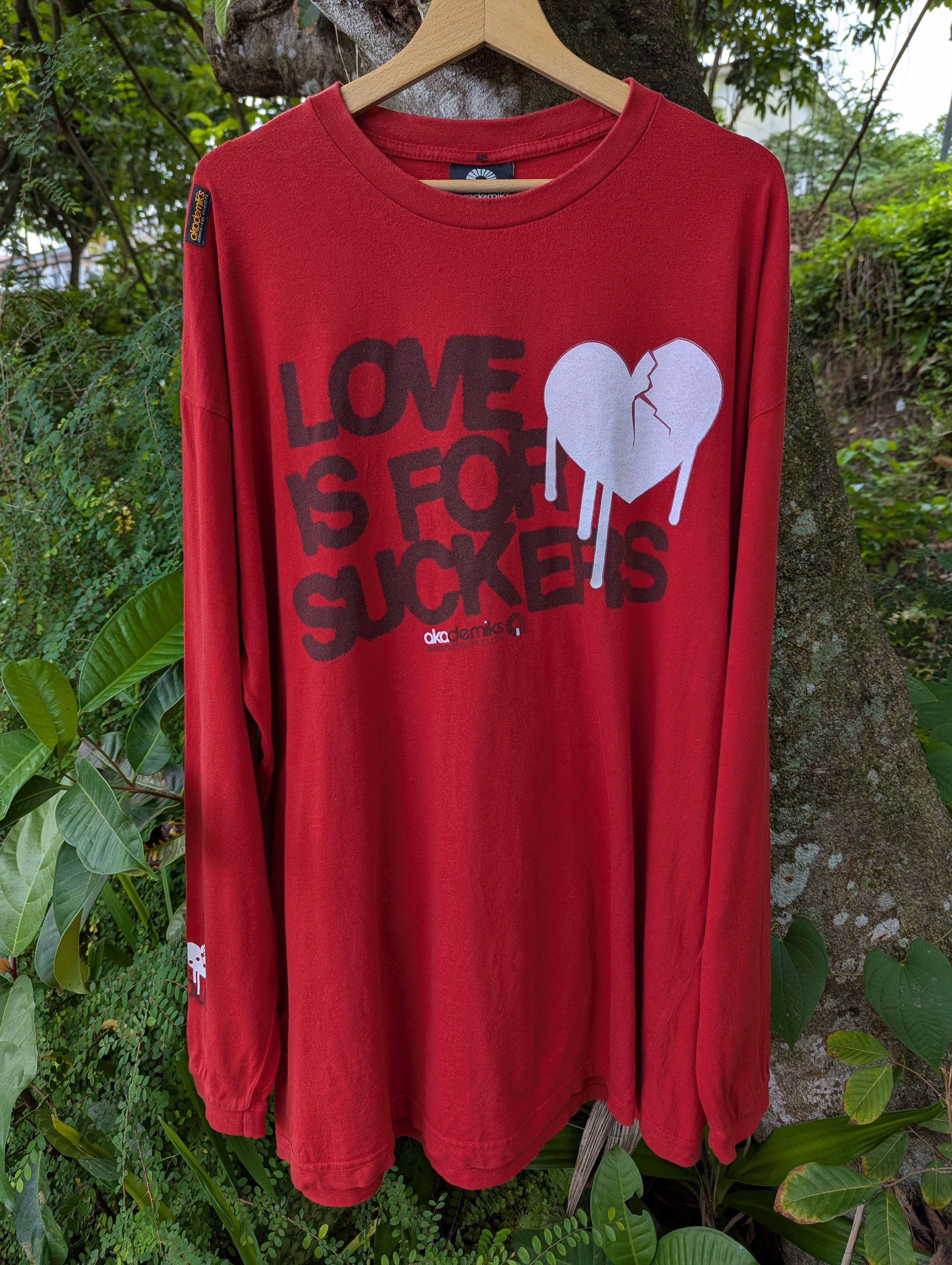 Akademiks 🔥FREE SHIPPING🔥Y2K Akademiks Love Is For Suckers TShirt Size US XXL / EU 58 / 5 - 1 Thumbnail
