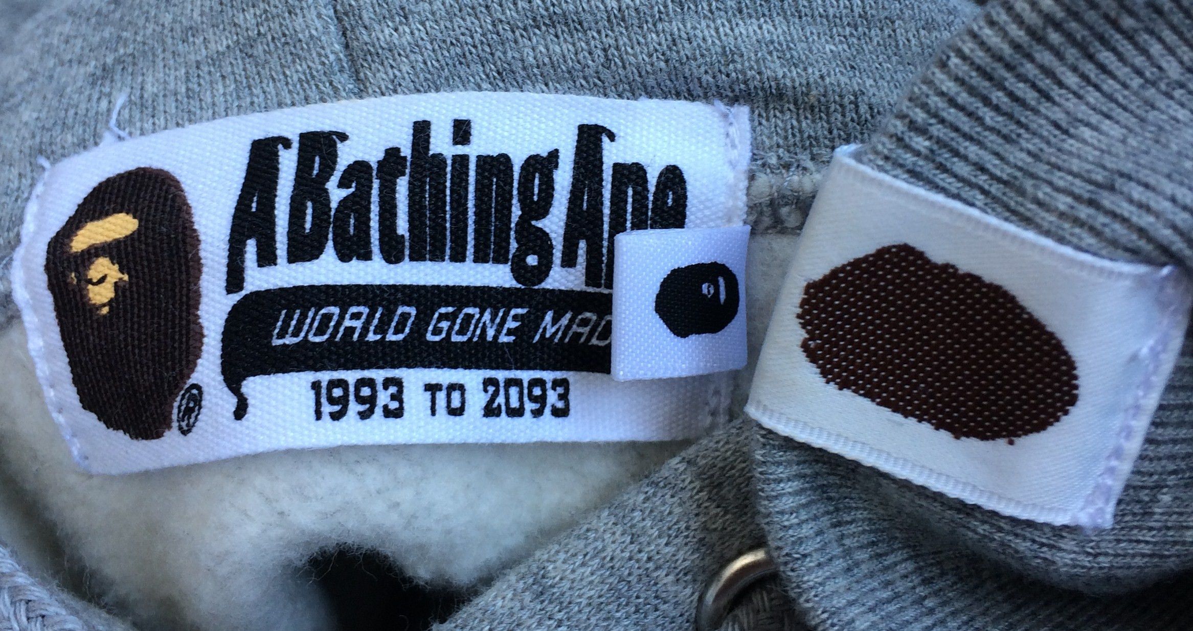 Bape OG Bape KISS-Inspired Logo Hoodie Size US M / EU 48-50 / 2 - 3 Thumbnail