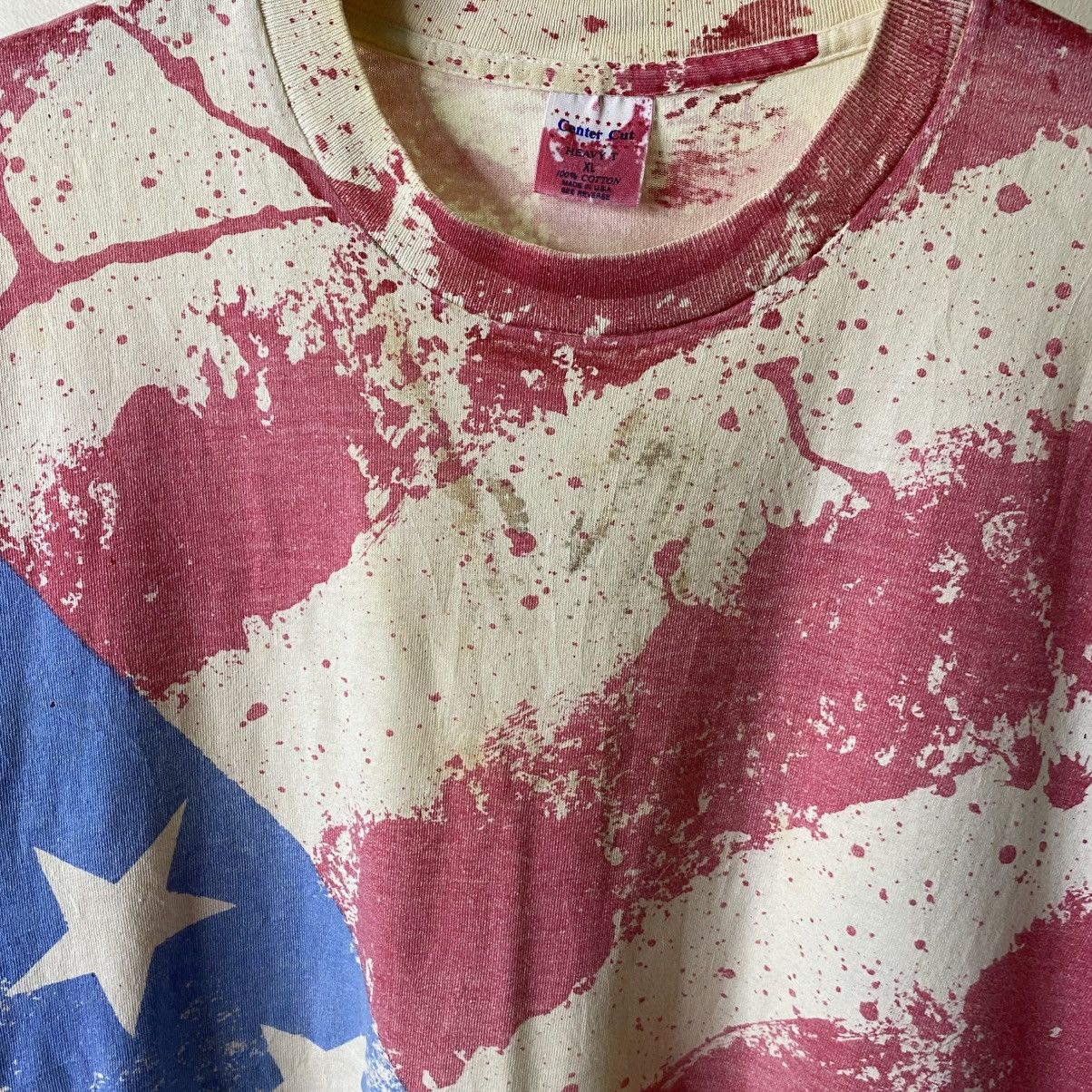 Vintage Vintage 1990s American Flag AllOverPrint Streetwear Tshirt Size US XL / EU 56 / 4 - 3 Thumbnail