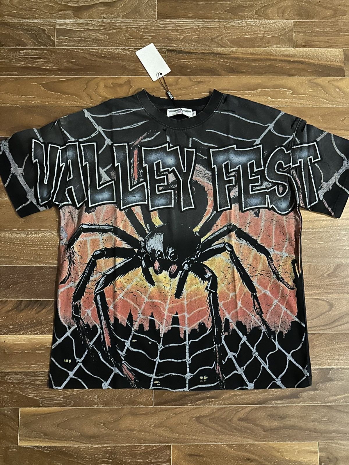 Vale Vale big widow tee valley fest Size US L / EU 52-54 / 3 - 1 Thumbnail