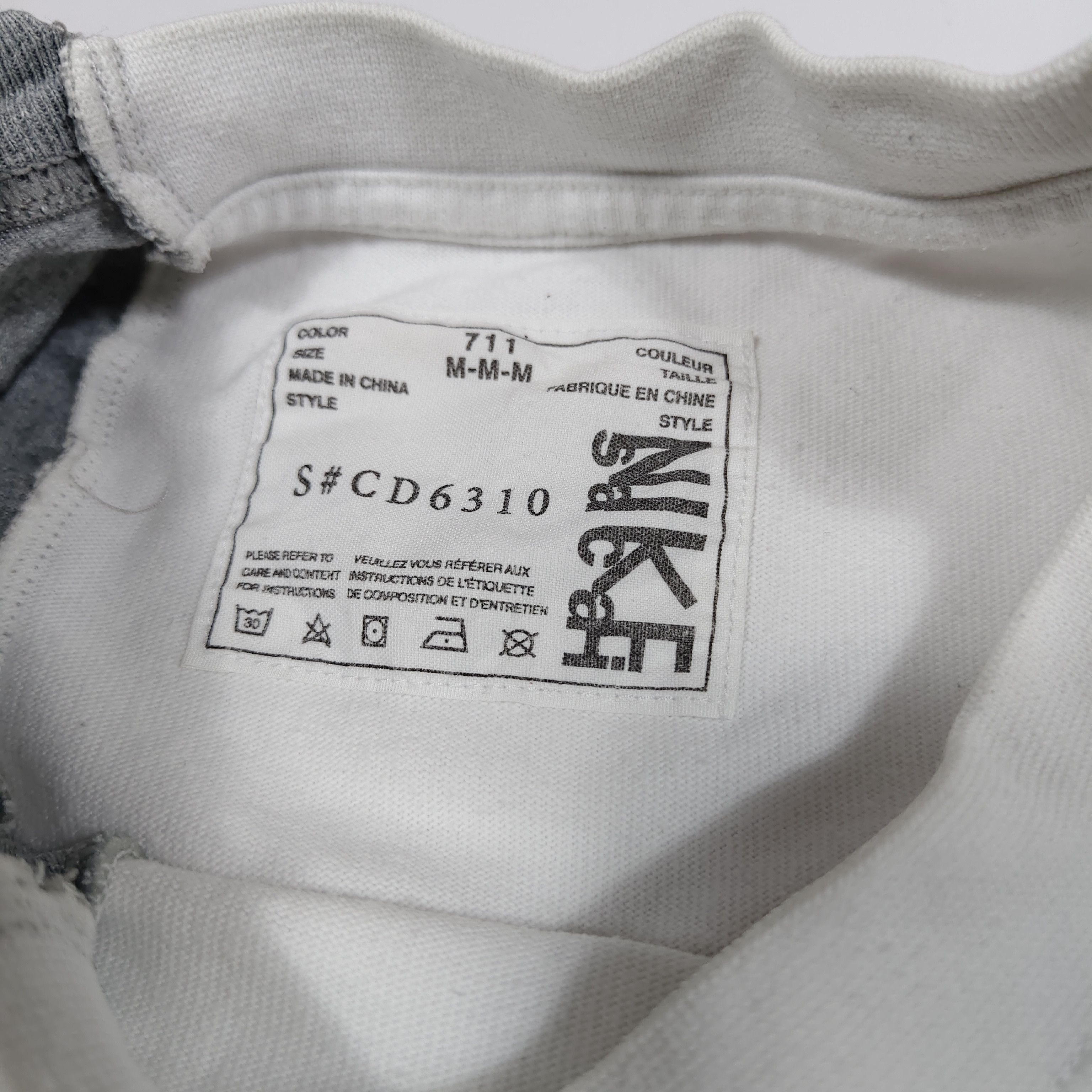 Sacai Reworked Nike x Sacai CD6310 Split Panel Patchwork #F Size US L / EU 52-54 / 3 - 5 Thumbnail