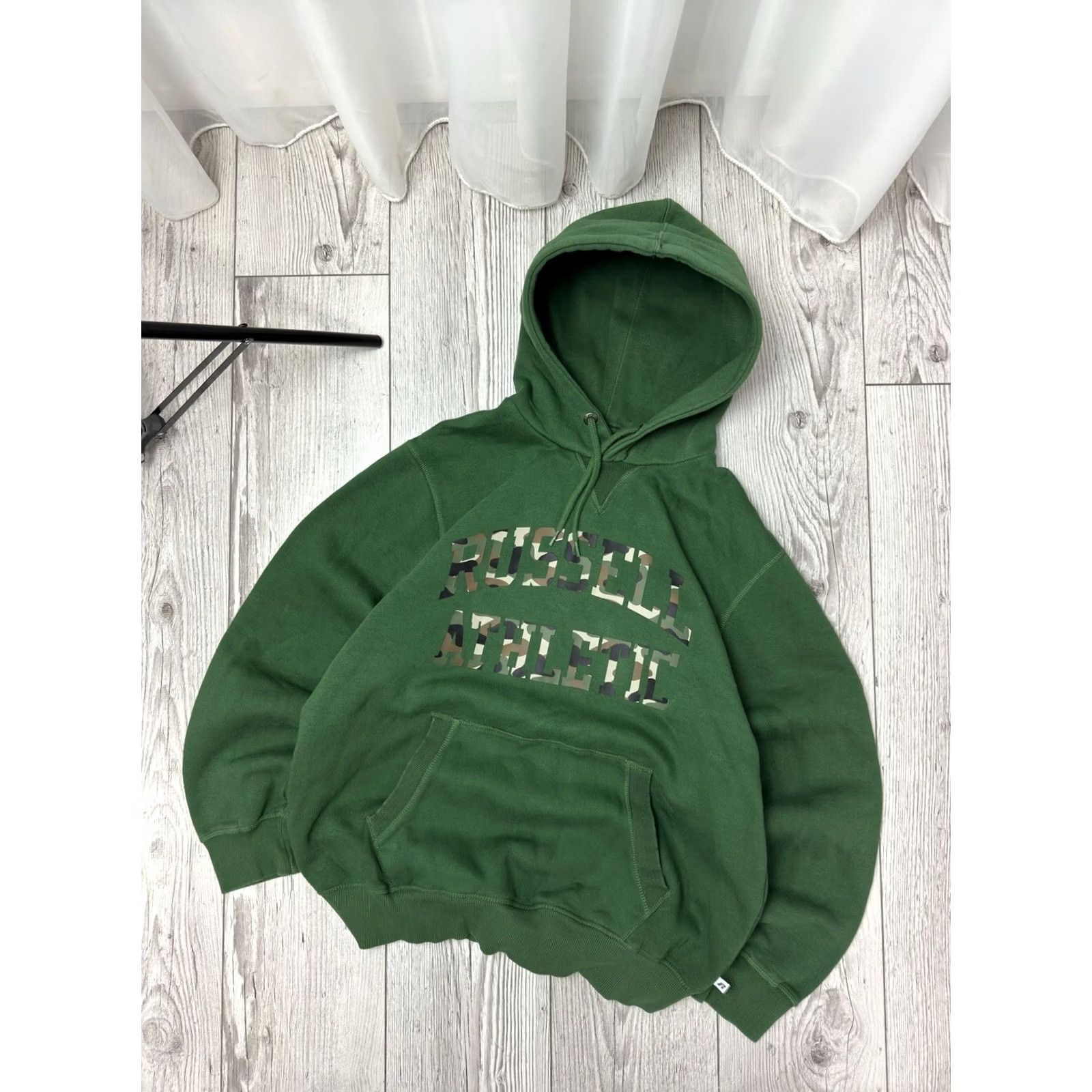 Russell Athletic Vintage Russell Athletic Hoodie Size L Green Big Logo Y2K Size US L / EU 52-54 / 3 - 2 Thumbnail
