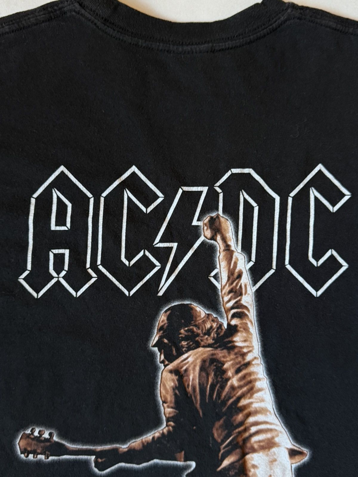AC/DC AC/DC 2000 Stiff Upper Lip Vintage Merch T Shirt Jerzees Size US M / EU 48-50 / 2 - 5 Thumbnail
