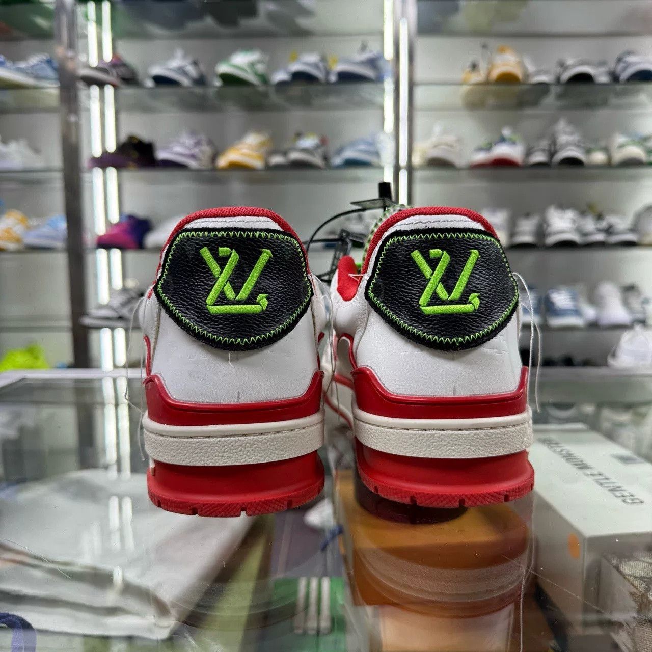 Louis Vuitton Louis Vuitton LV Trainer York Limited Size US 9.5 / EU 42-43 - 4 Thumbnail