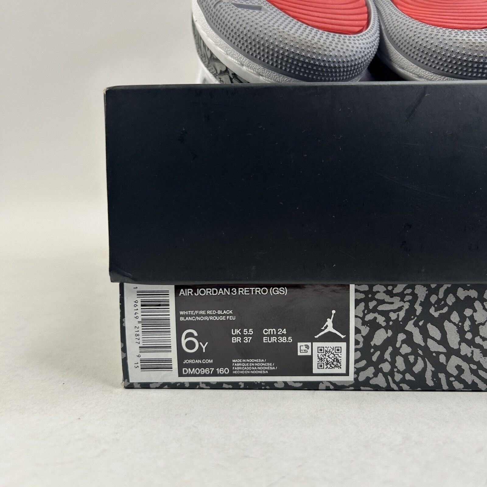 Nike Nike Air Jordan 3 Retro GS “Fire Red” 2024 Size US 7.5 / IT 37.5 - 8 Thumbnail