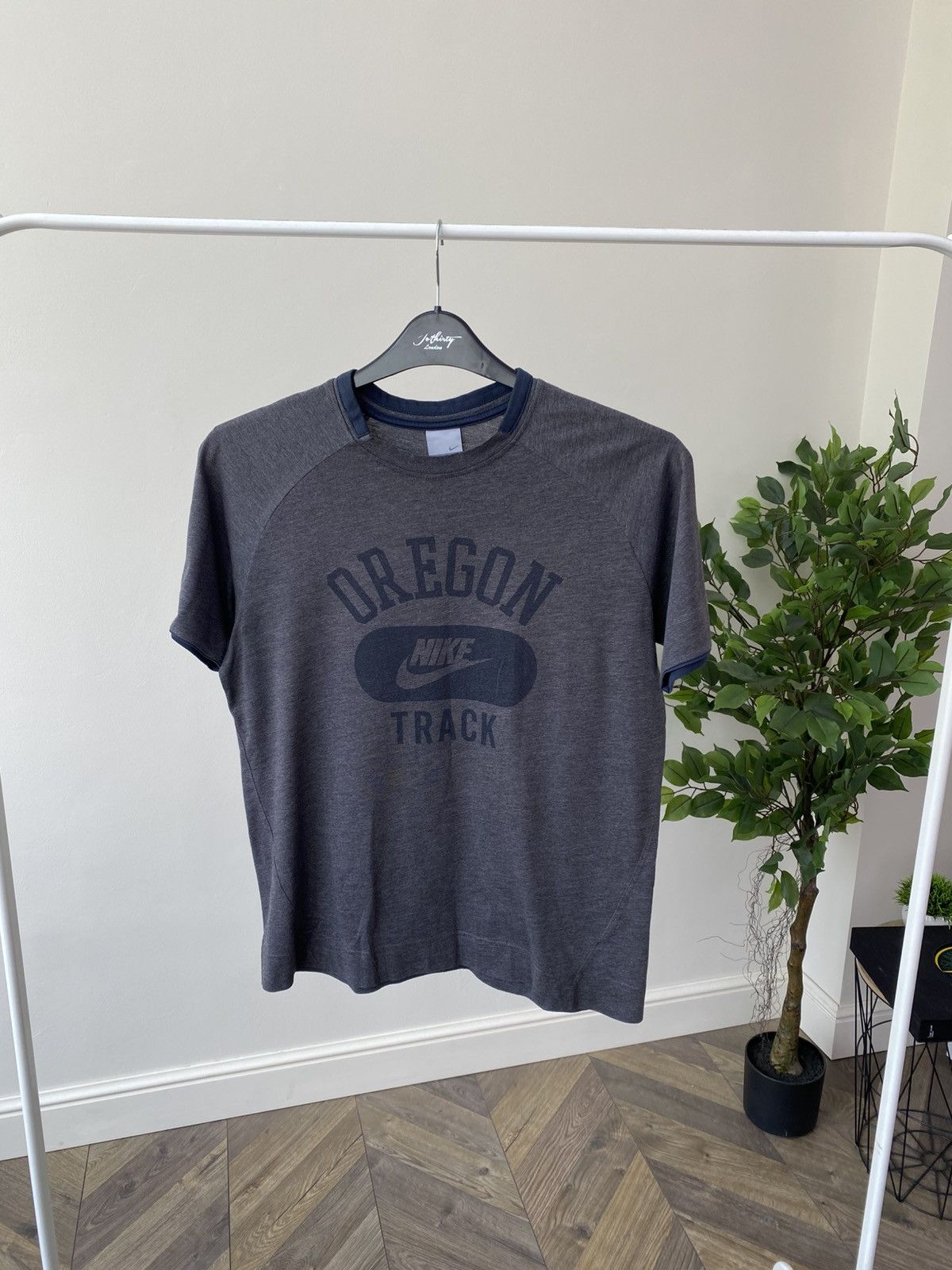 Nike × Vintage Vintage Nike Oregon T-Shirt Men’s Gray Athletic Size US M / EU 48-50 / 2 - 4 Thumbnail