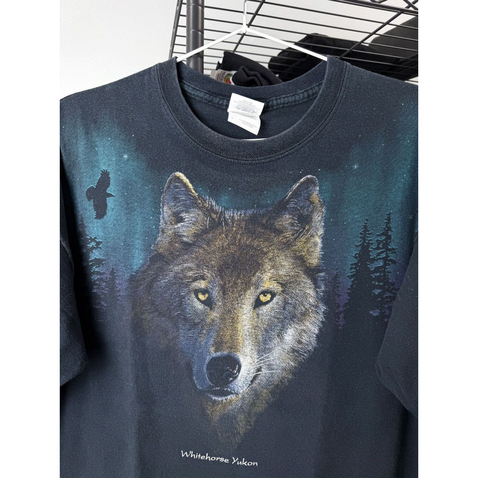 Vintage 00’s Vintage Wolf T Shirt All Over Print Hype Supreme Style Size US L / EU 52-54 / 3 - 2 Thumbnail
