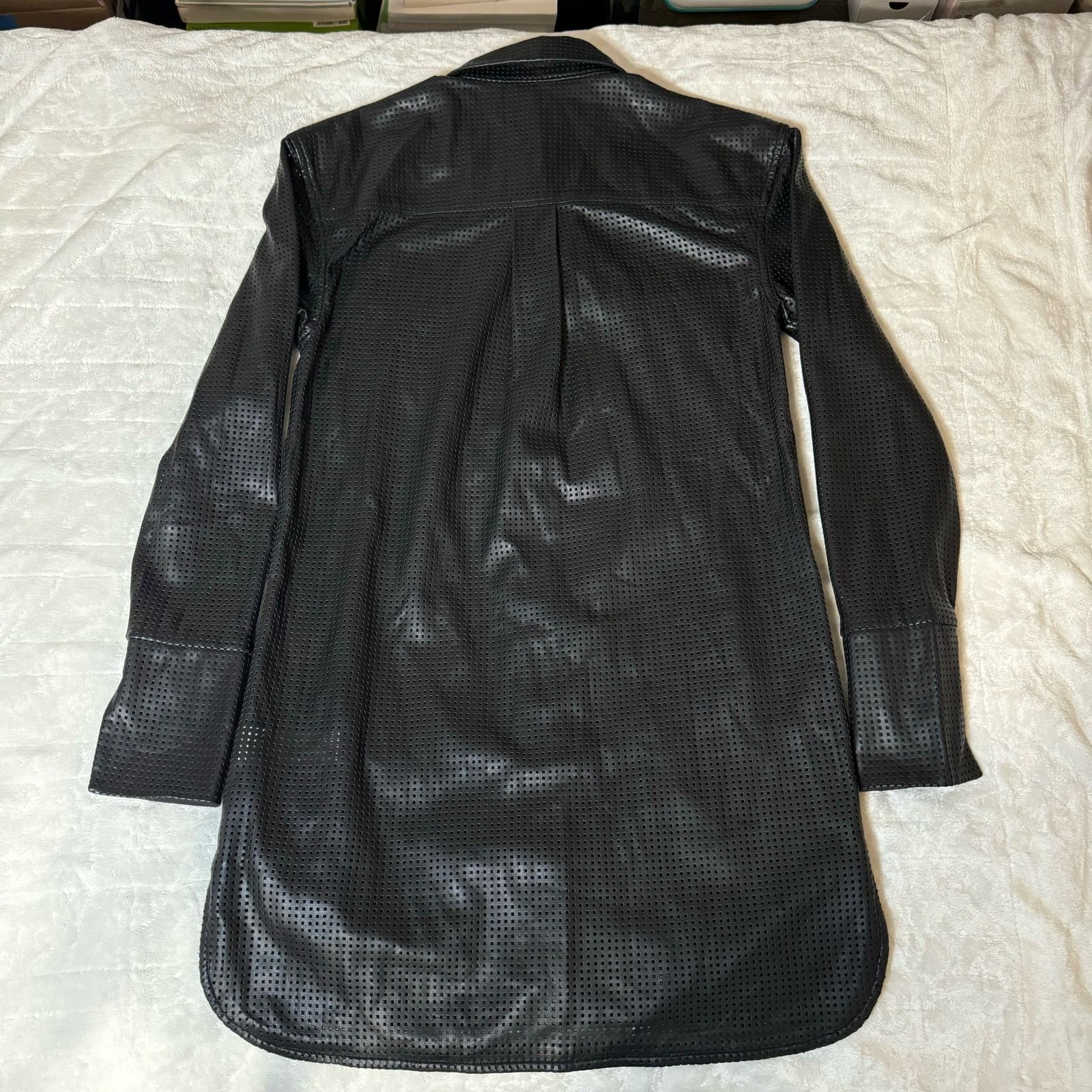 Good American Good American Nylon Button Up Blouse Black Women’s Size 1 Size XS / US 0-2 / IT 36-38 - 6 Thumbnail