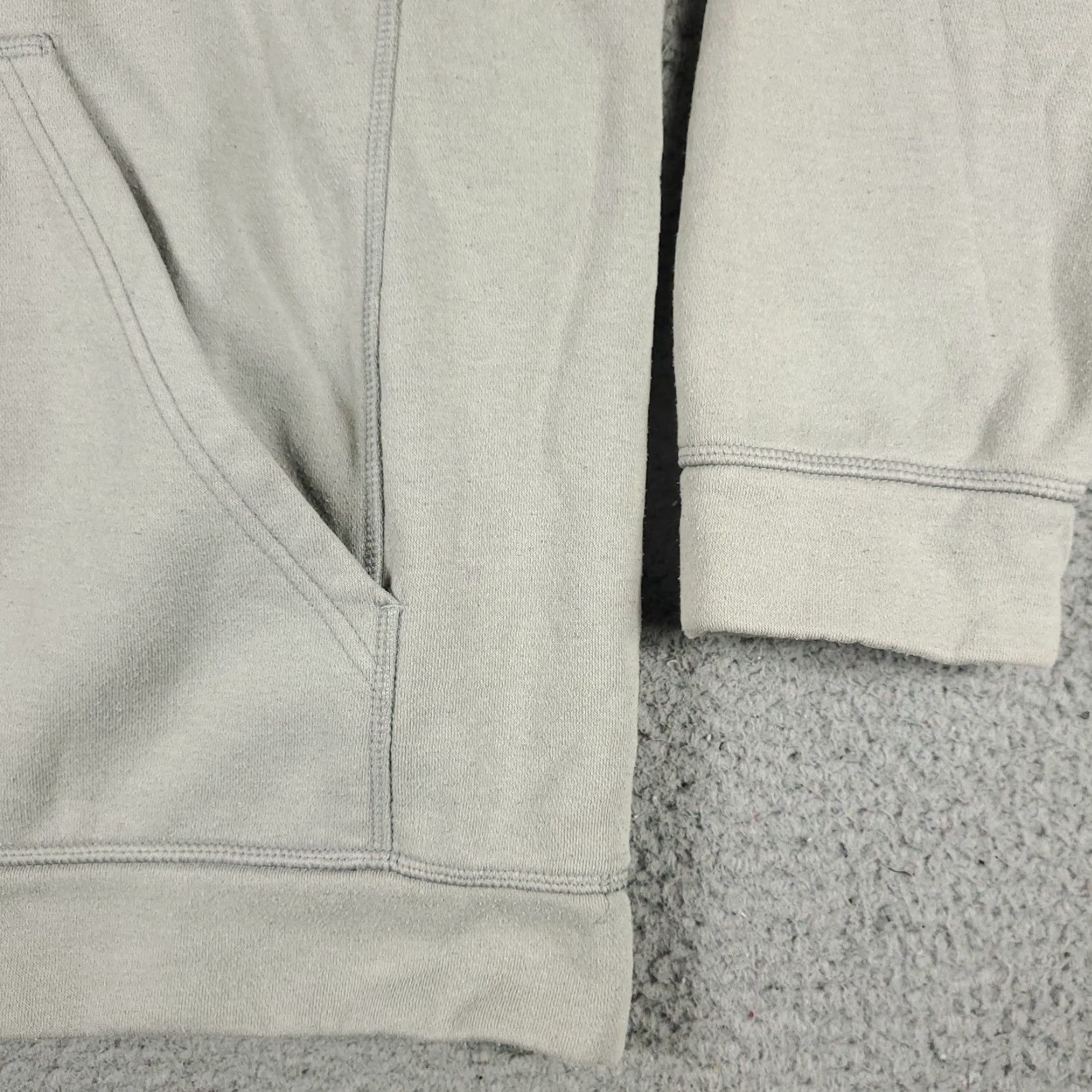 Adidas Adidas Hoodie Mens XL Gray Pullover Sweatshirt Sweatery? Size US XL / EU 56 / 4 - 4 Thumbnail