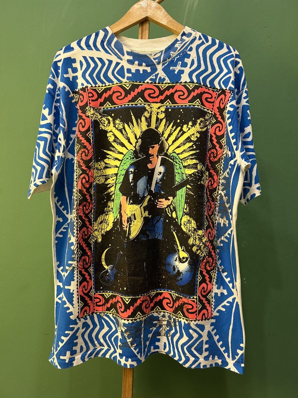 Band Tees Santana World Tour 1994 Heaven Smile All Over Print Vintage Size US XL / EU 56 / 4 - 1 Thumbnail