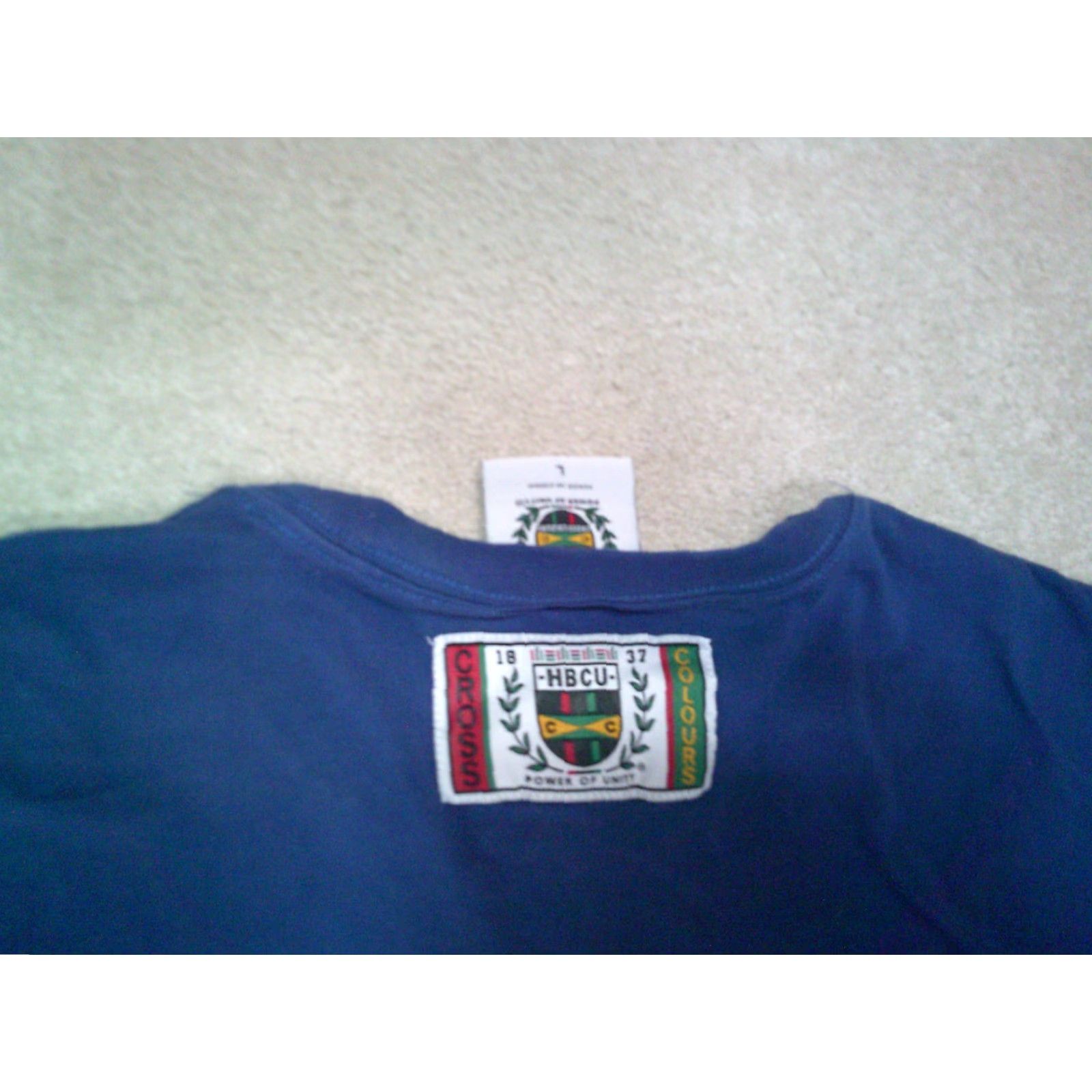 Vintage Cross Colours HBCU T Shirt Large Blue Mens Short Sleeve Crew Neck 90s Hip Hop Logo Knit Cotton All Seasons Regular Size US L / EU 52-54 / 3 - 4 Thumbnail