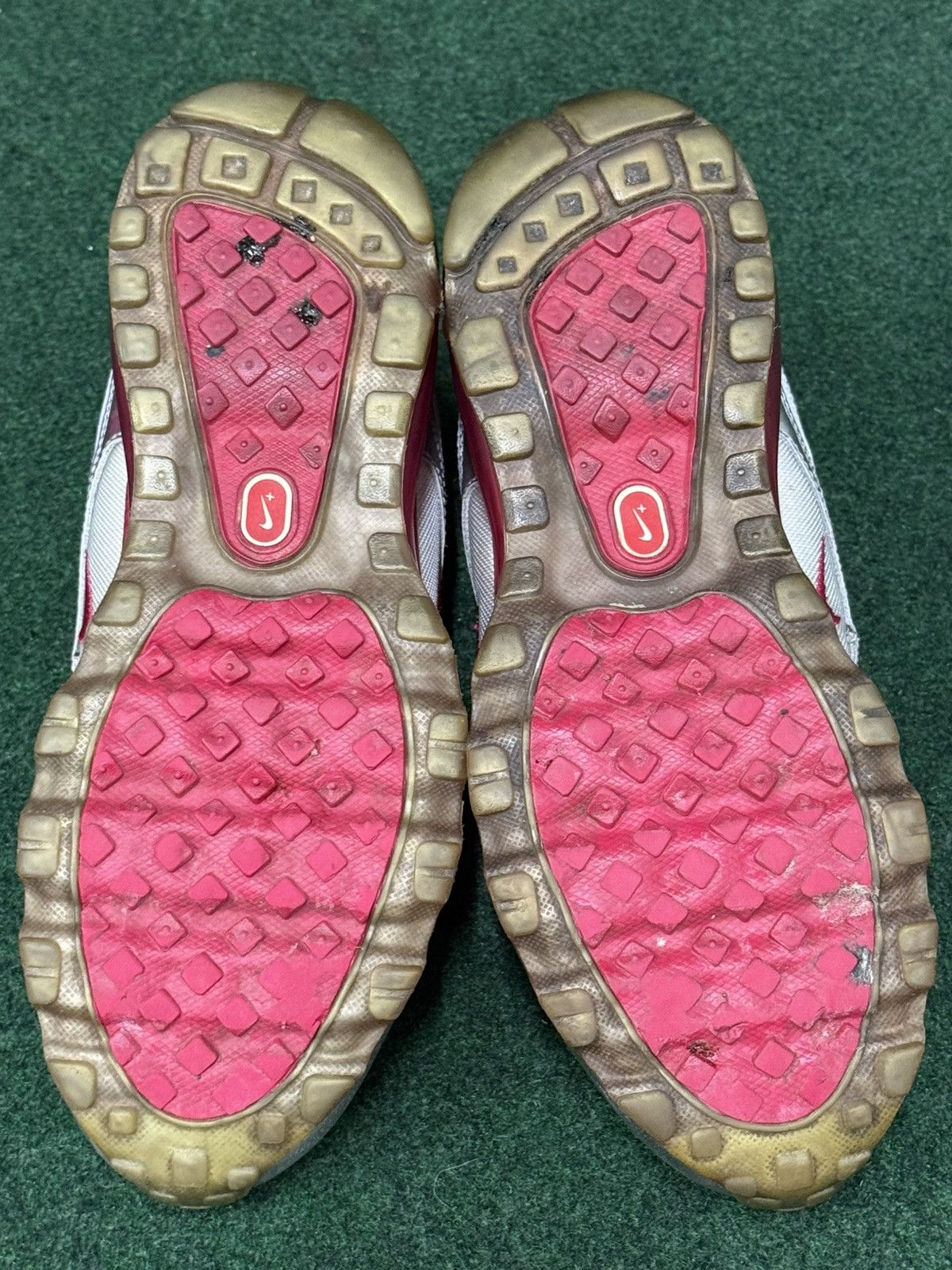 Nike 2010 Nike Air Max 24-7 Silver and Pink 397292-007 Size US 8 / IT 38 - 7 Thumbnail