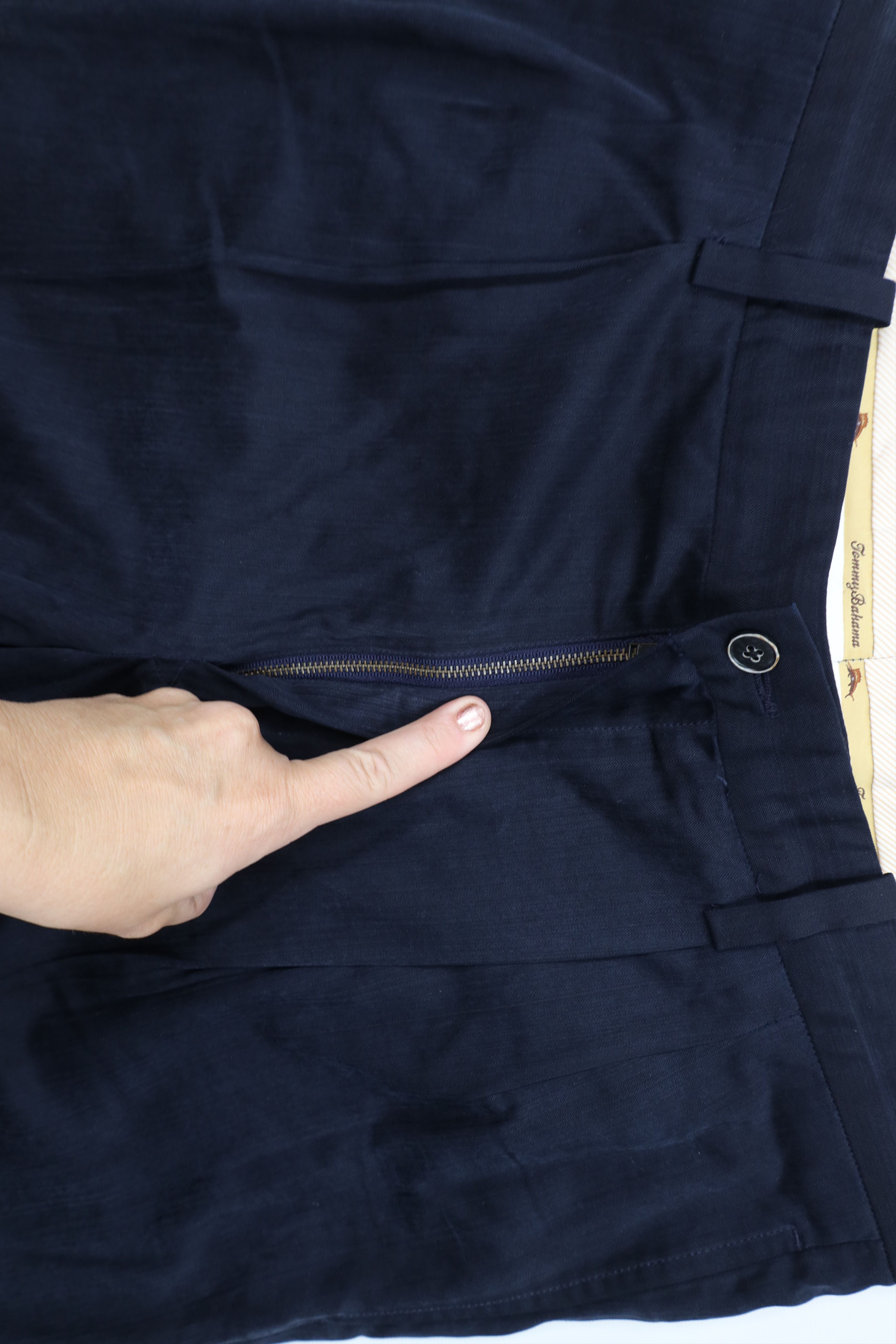Tommy Bahama Vintage Tommy Bahama Silk Wide Leg Chino Pants Navy Blue Size US 34 / EU 50 - 5 Thumbnail