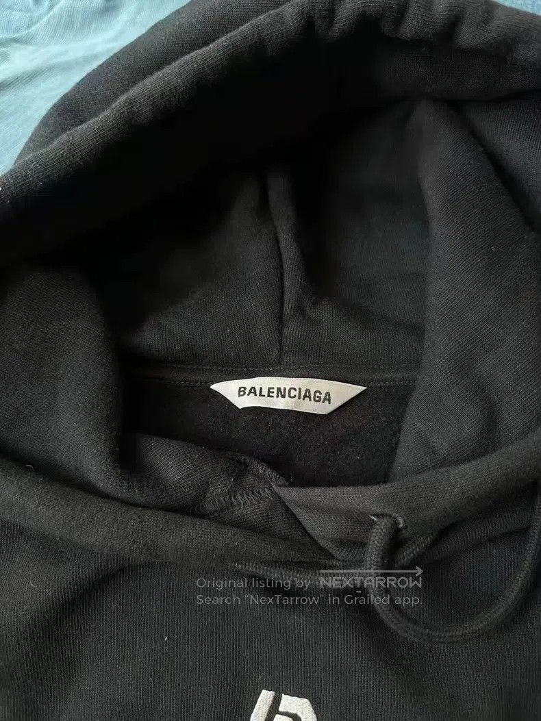 Balenciaga Balenciaga Black football logo hoodie Size US S / EU 44-46 / 1 - 2 Thumbnail