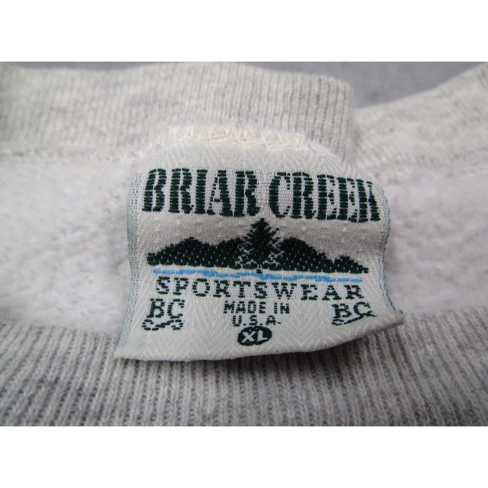 Vintage VINTAGE Briar Creek Sportswear Iowa Sweatshirt Mens XL Gray 1996 USA Cotton Polyester Fleece Crew Neck Pullover Size US XL / EU 56 / 4 - 3 Thumbnail