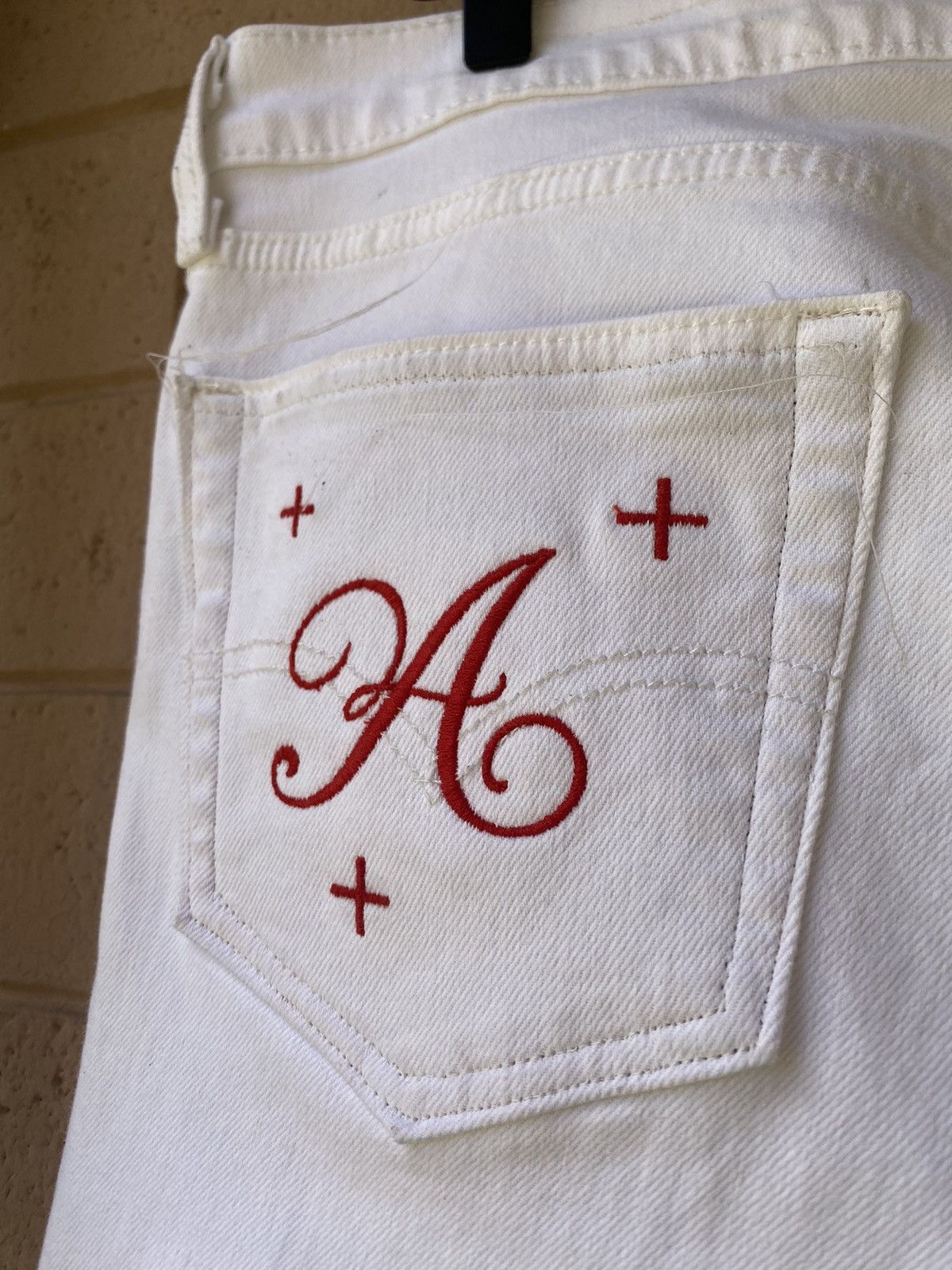 Other “no judgement” flared jeans Size US 33 - 6 Thumbnail
