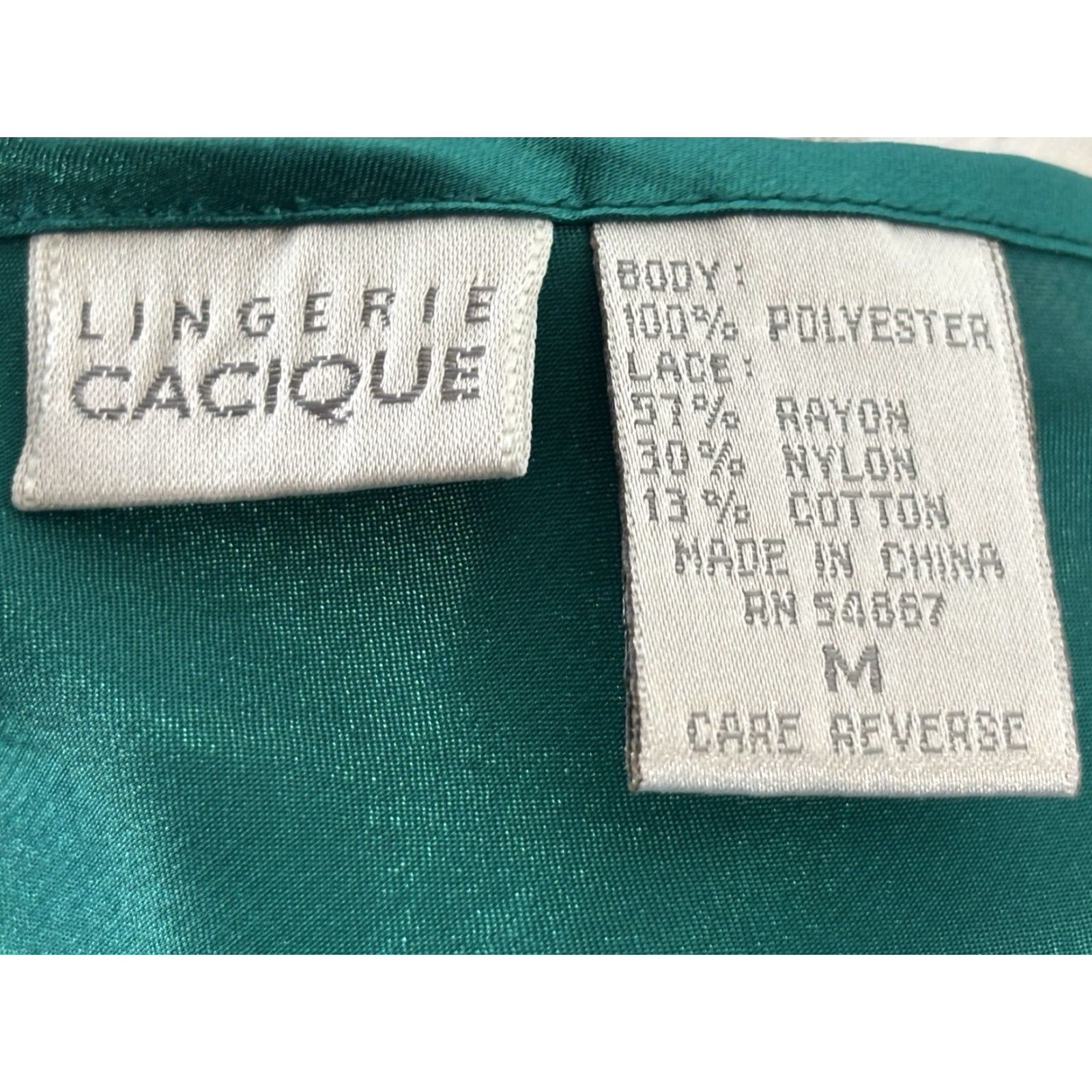 Vintage VINTAGE Cacique Tank Women’s Medium Green Satin Lace V-Neck Sleeveless Pullover TANK TOP Size M / US 6-8 / IT 42-44 - 6 Thumbnail